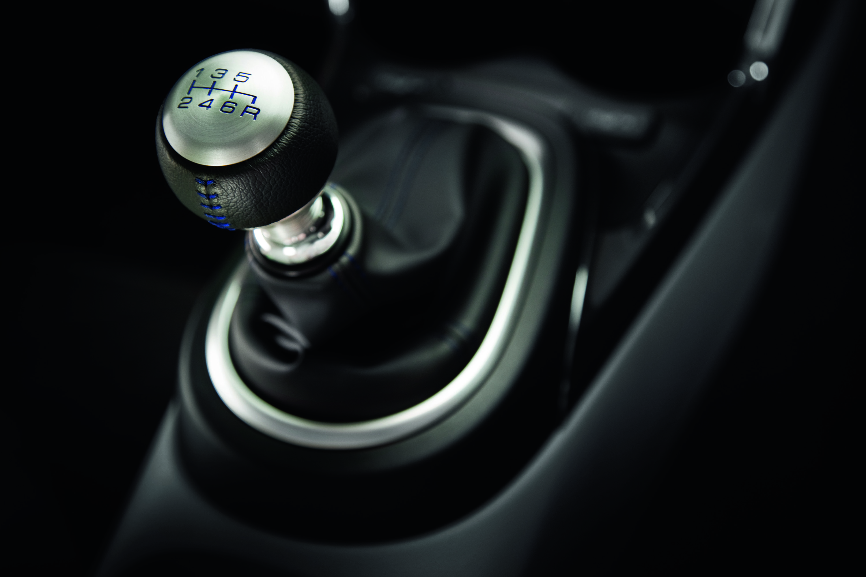 Honda CR-Z photo #35