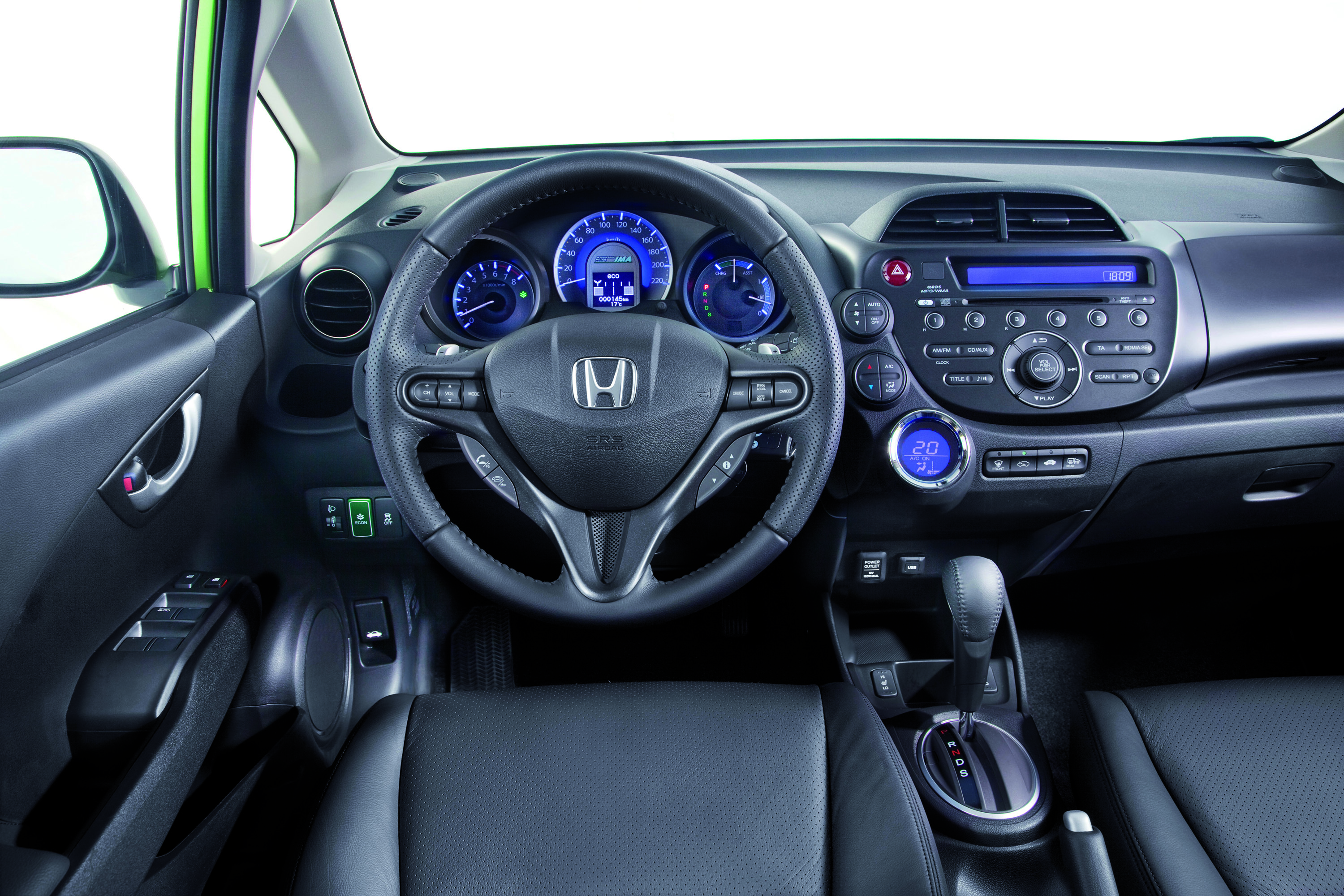 Honda Jazz Hybrid photo #27