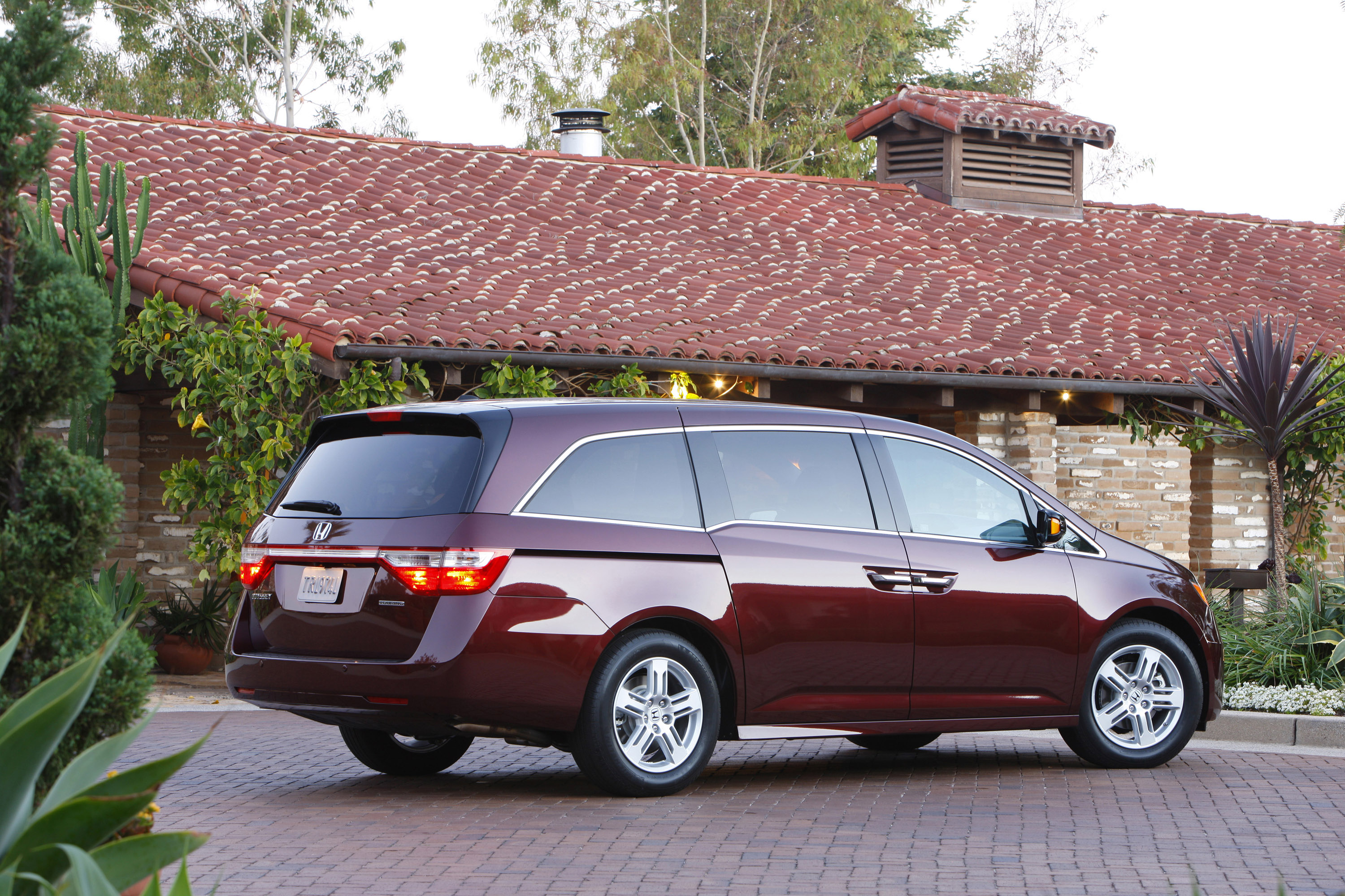 Honda Odyssey photo #25