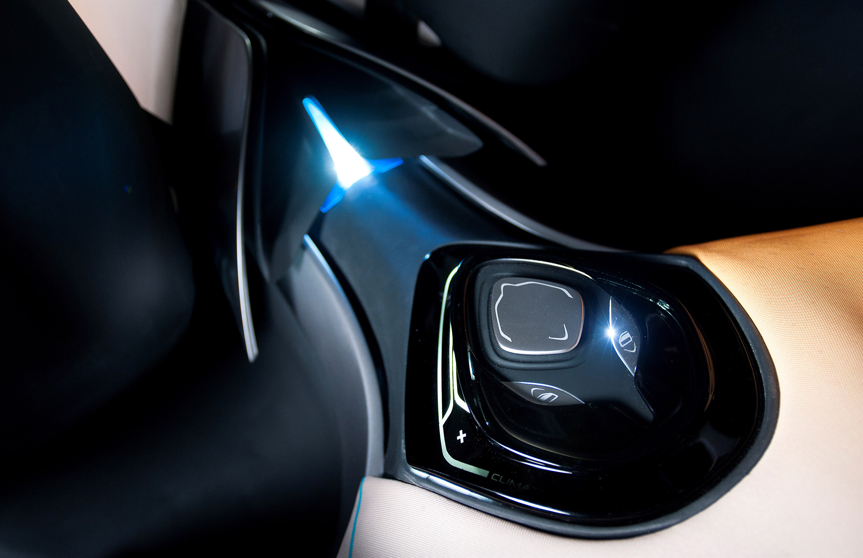 Hyundai Curb Concept photo #9