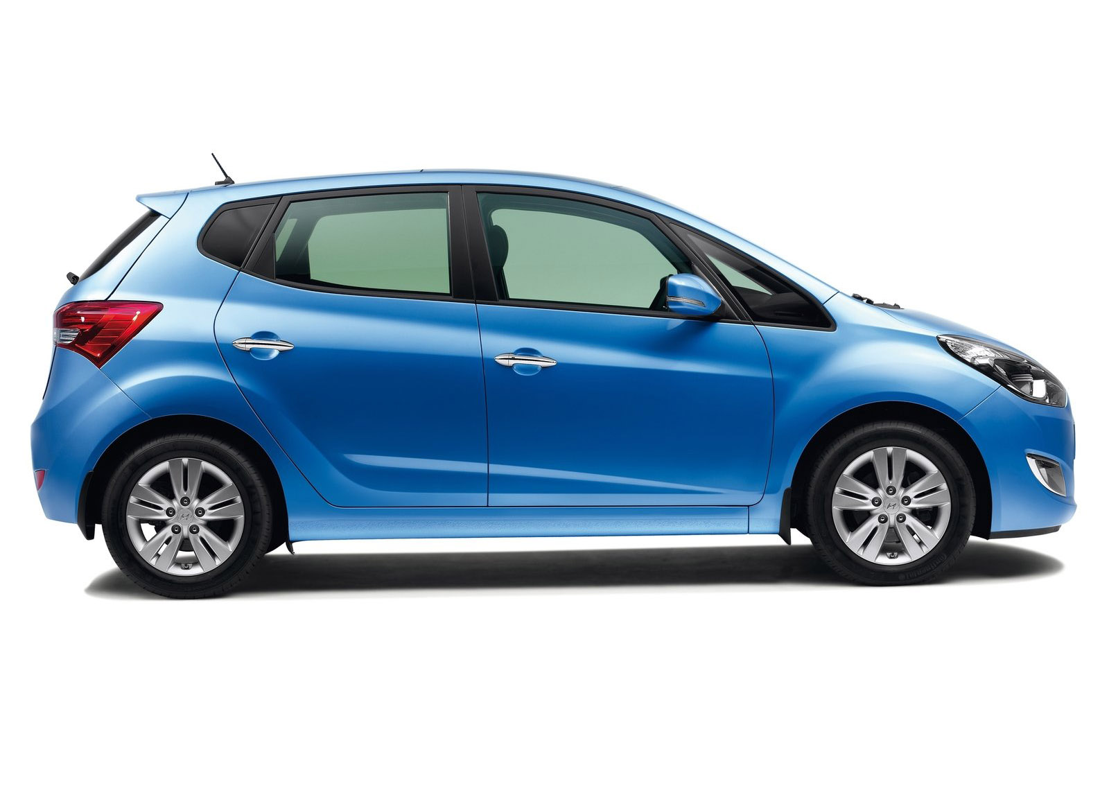 Hyundai ix20 photo #18
