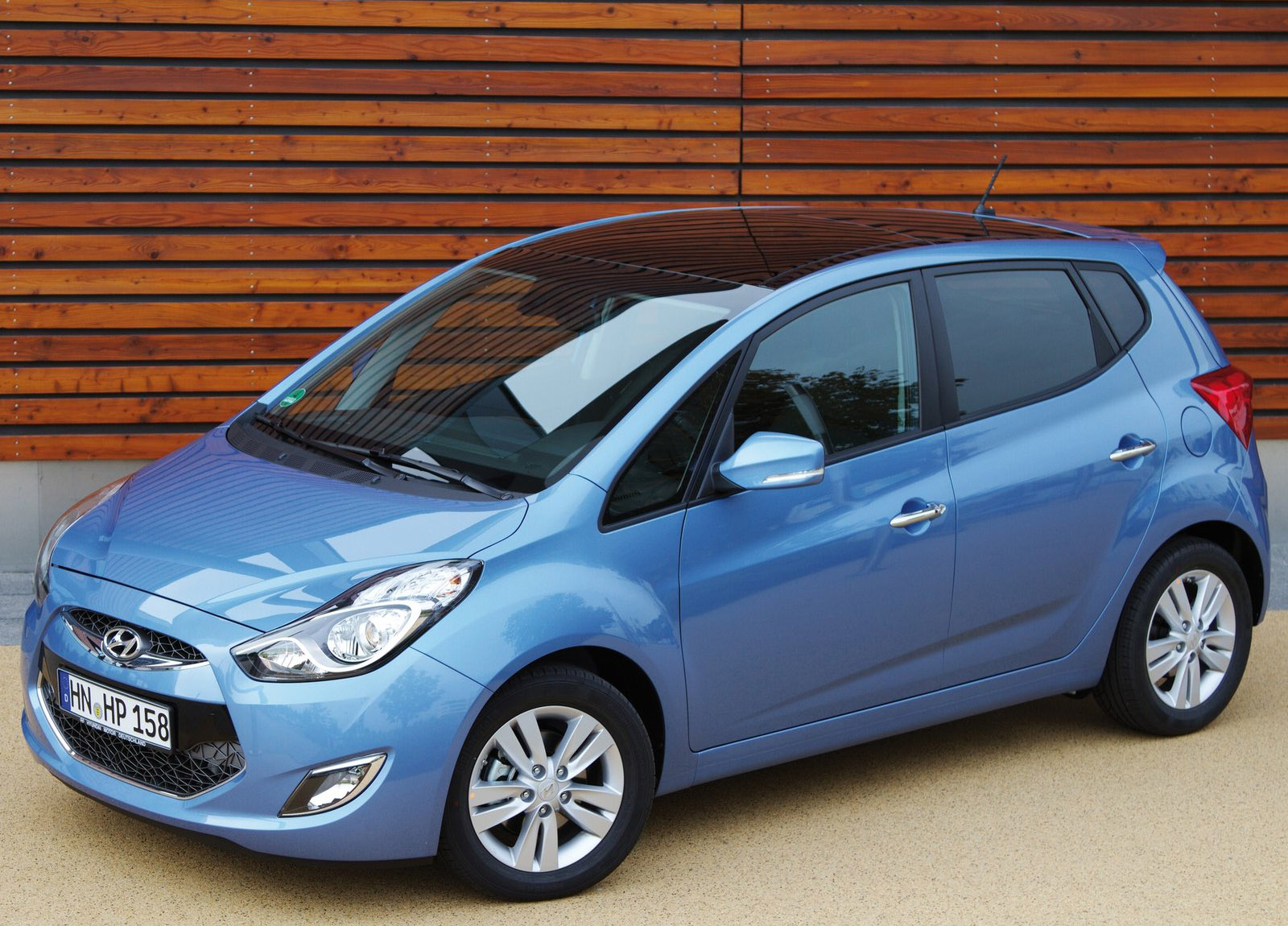 Hyundai ix20 photo #36