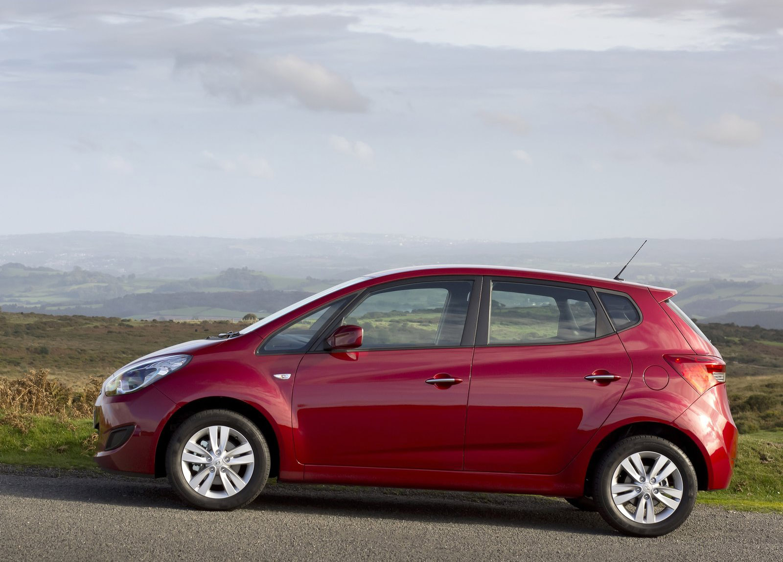 Hyundai ix20 photo #39