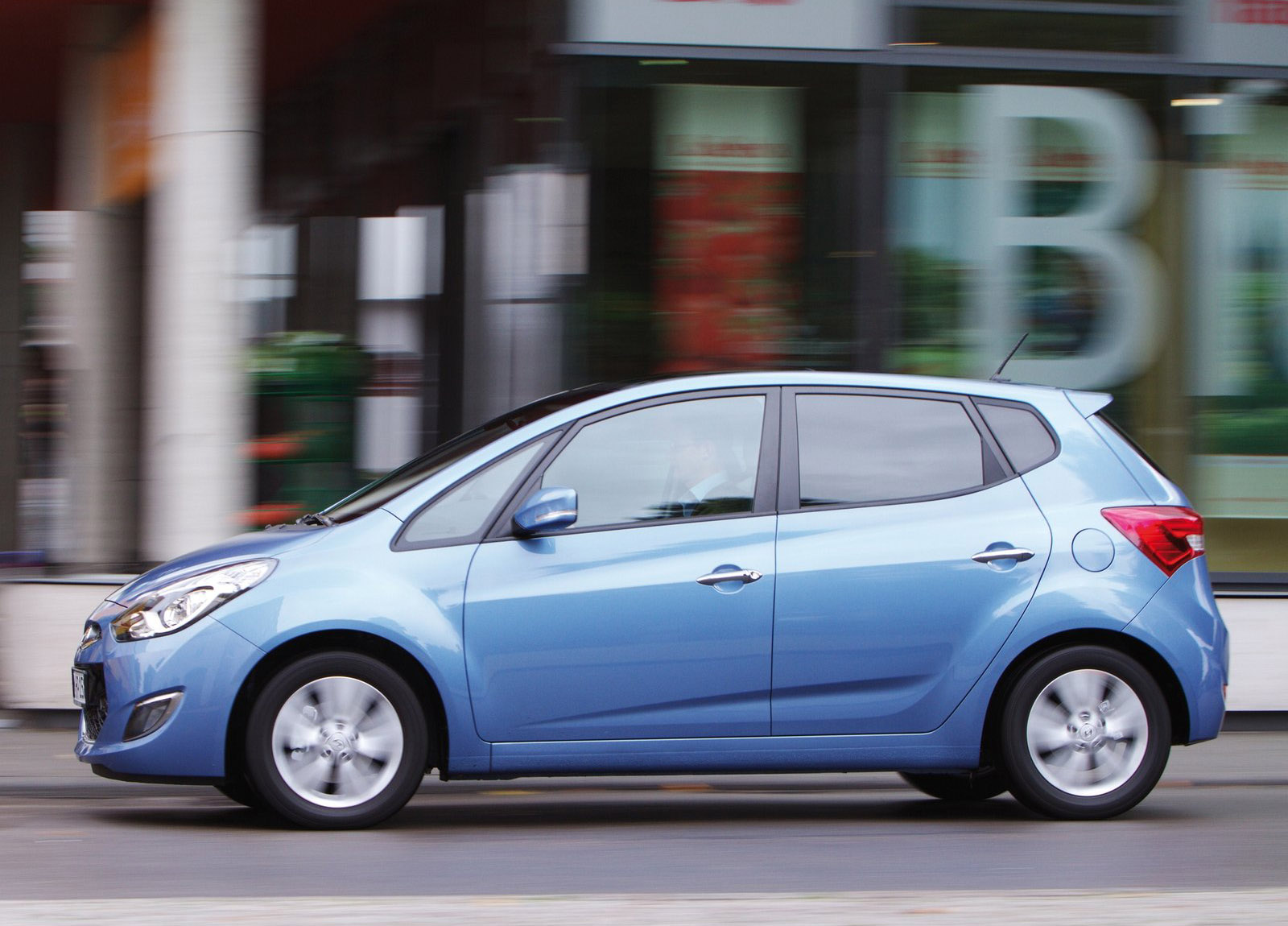 Hyundai ix20 photo #40