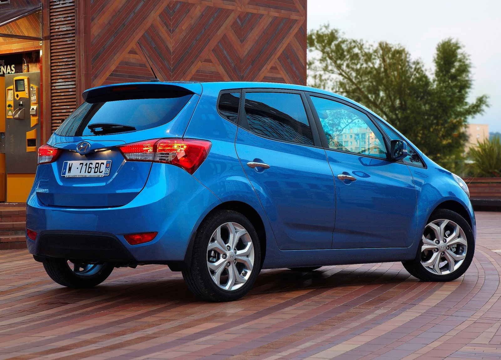 Hyundai ix20 photo #45