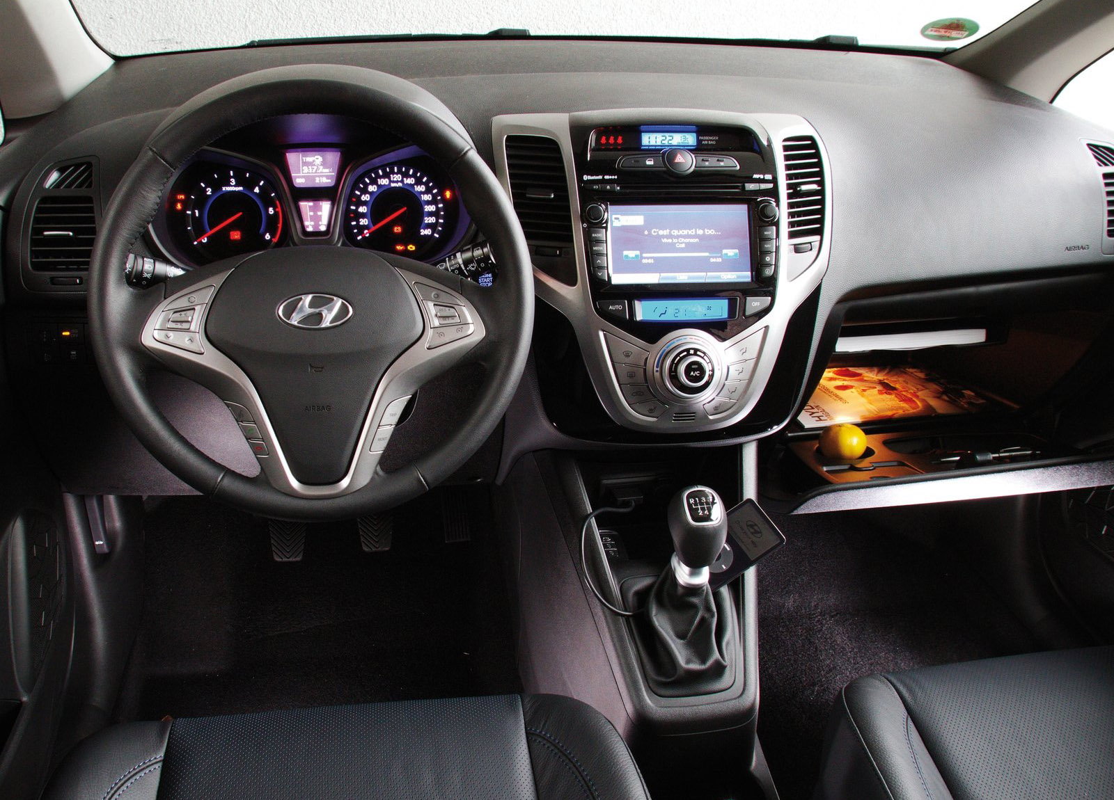 Hyundai ix20 photo #96