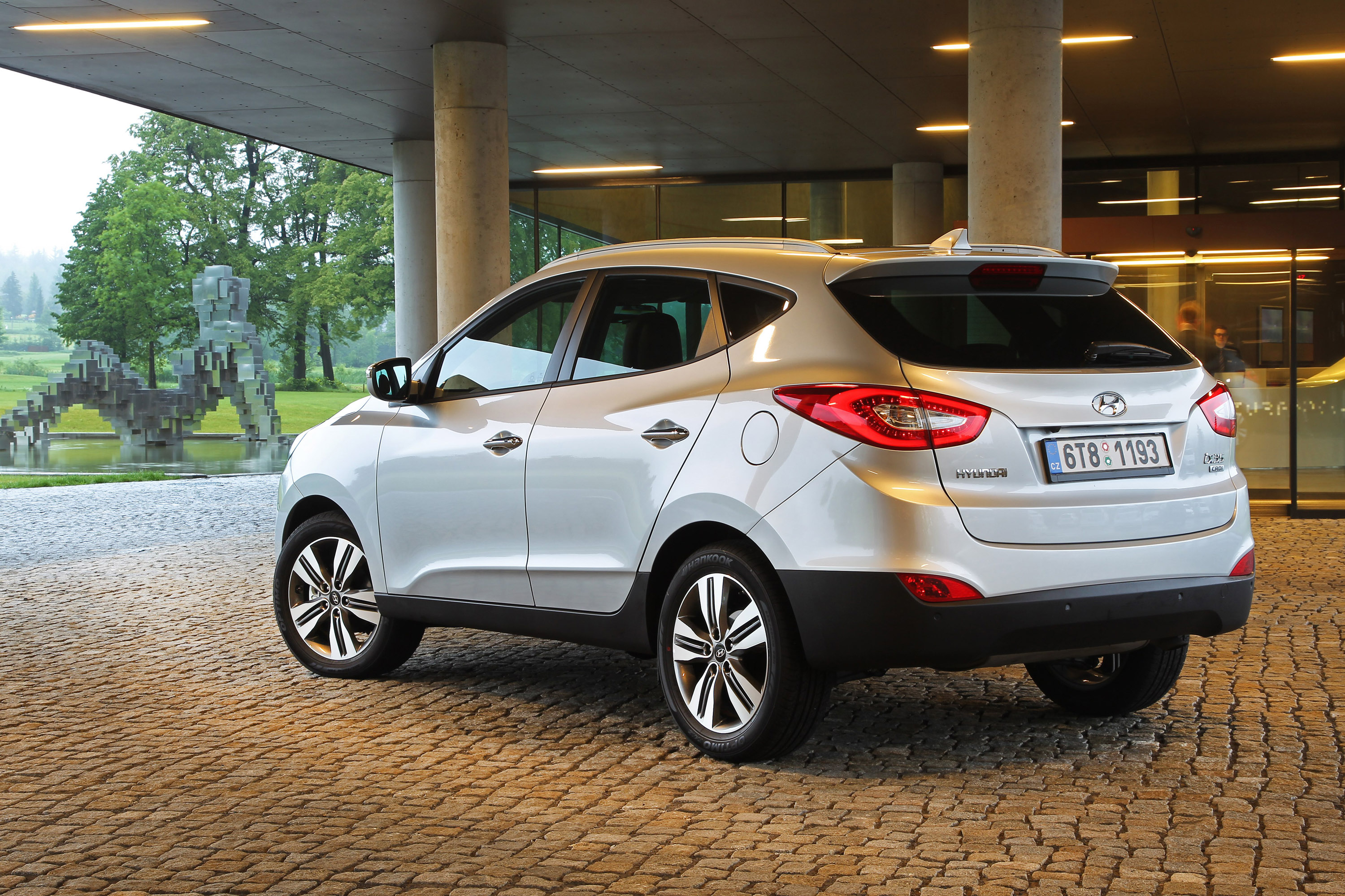 2011 Hyundai ix35 HD Pictures