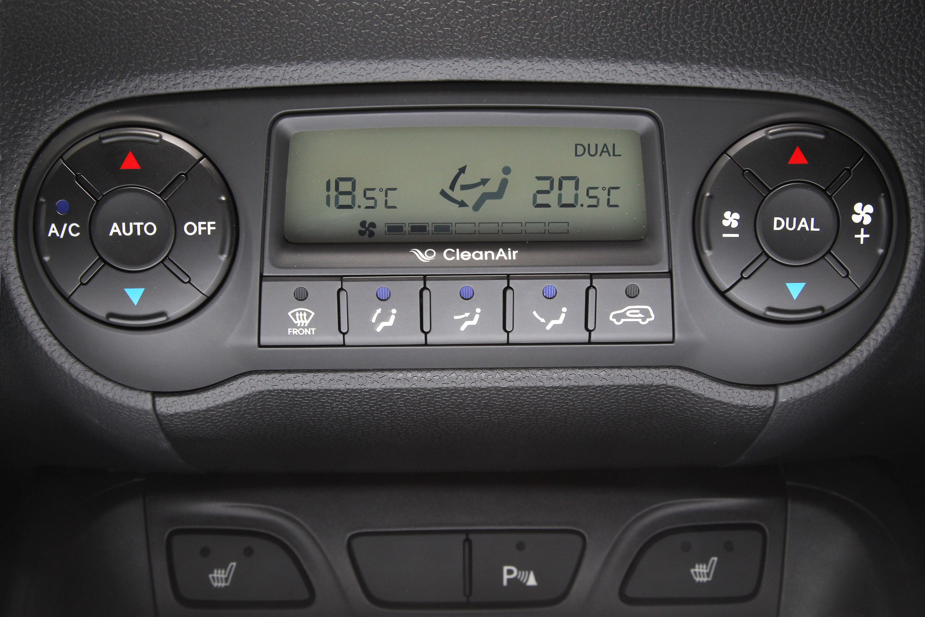 Hyundai ix35 photo #49