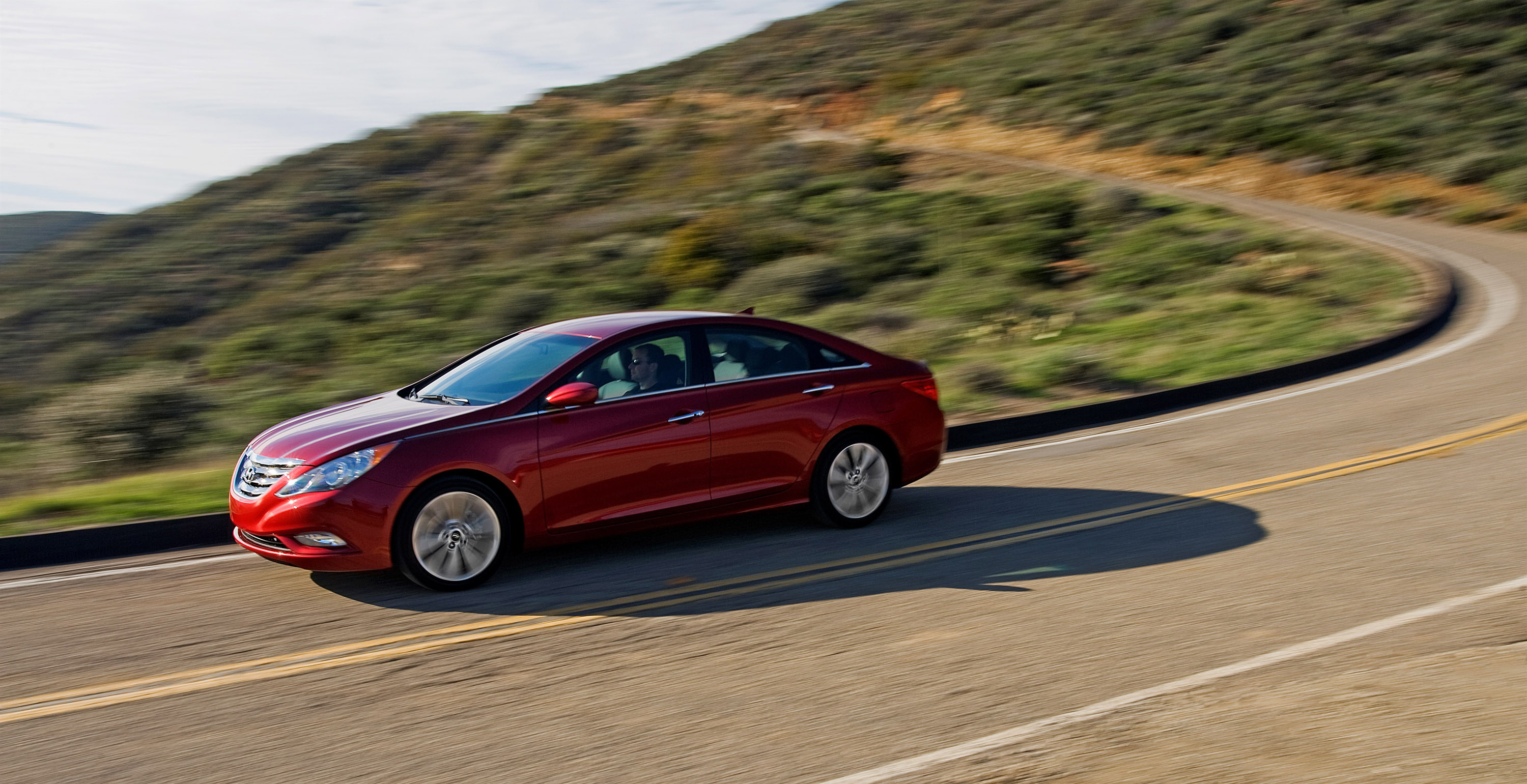 Hyundai Sonata photo #18