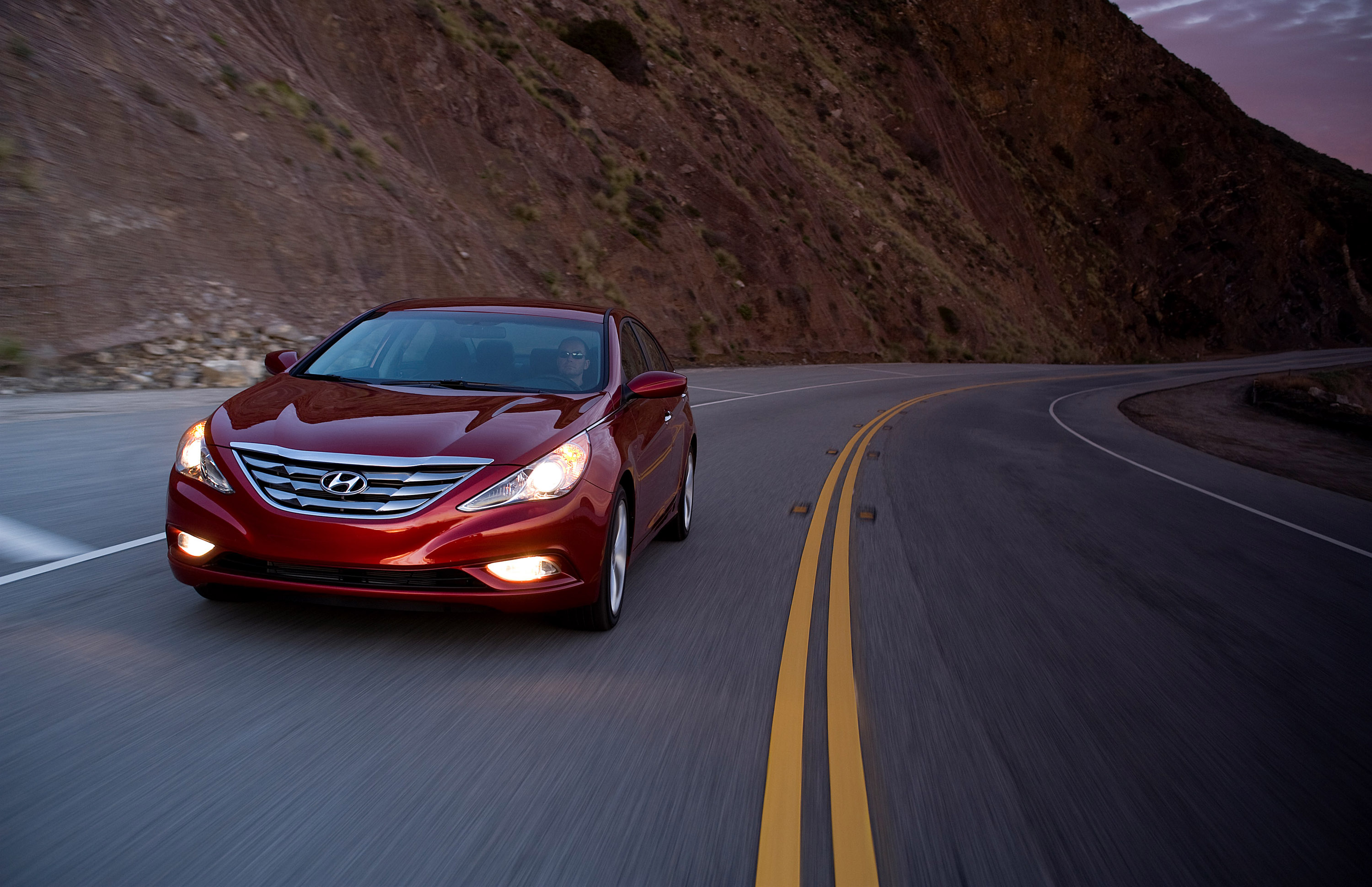 Hyundai Sonata photo #22