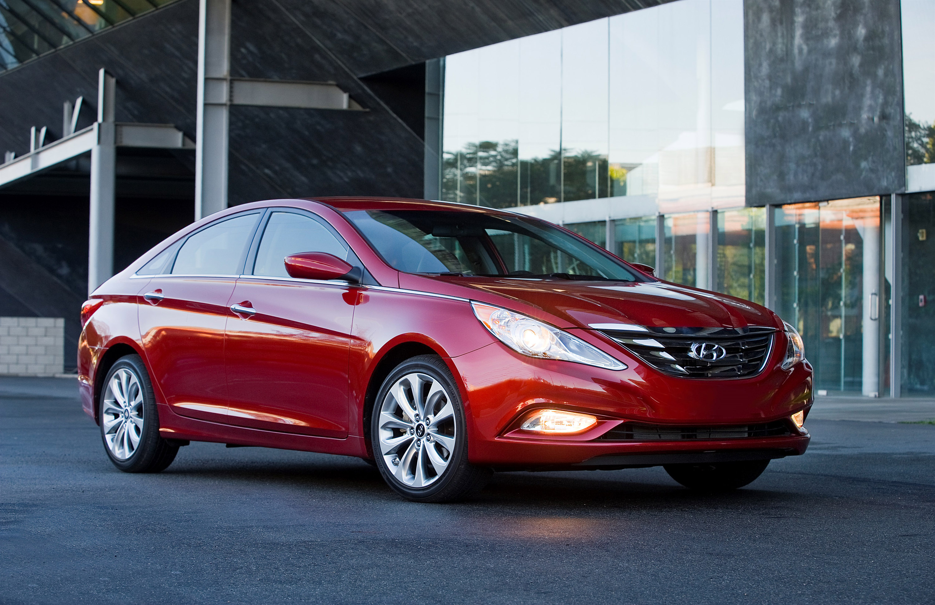 Hyundai Sonata photo #27