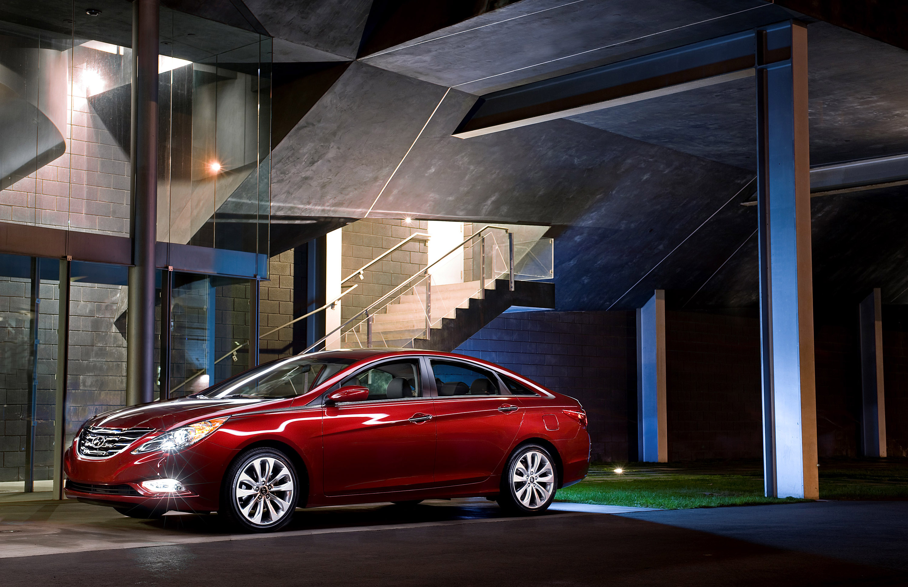 Hyundai Sonata photo #28