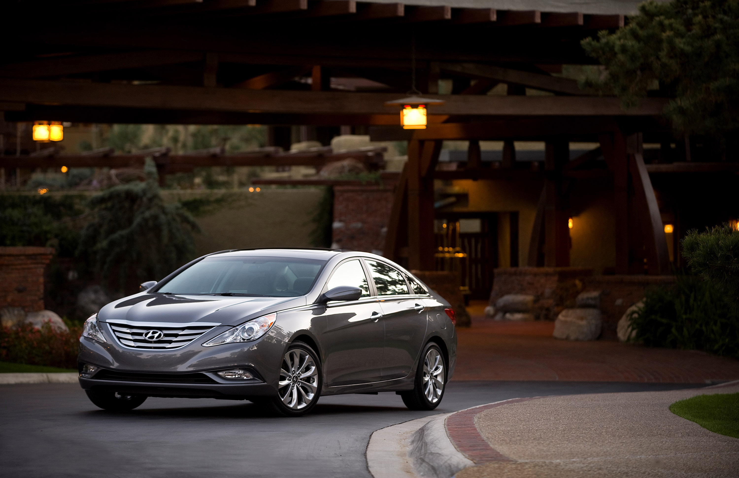 Hyundai Sonata photo #36