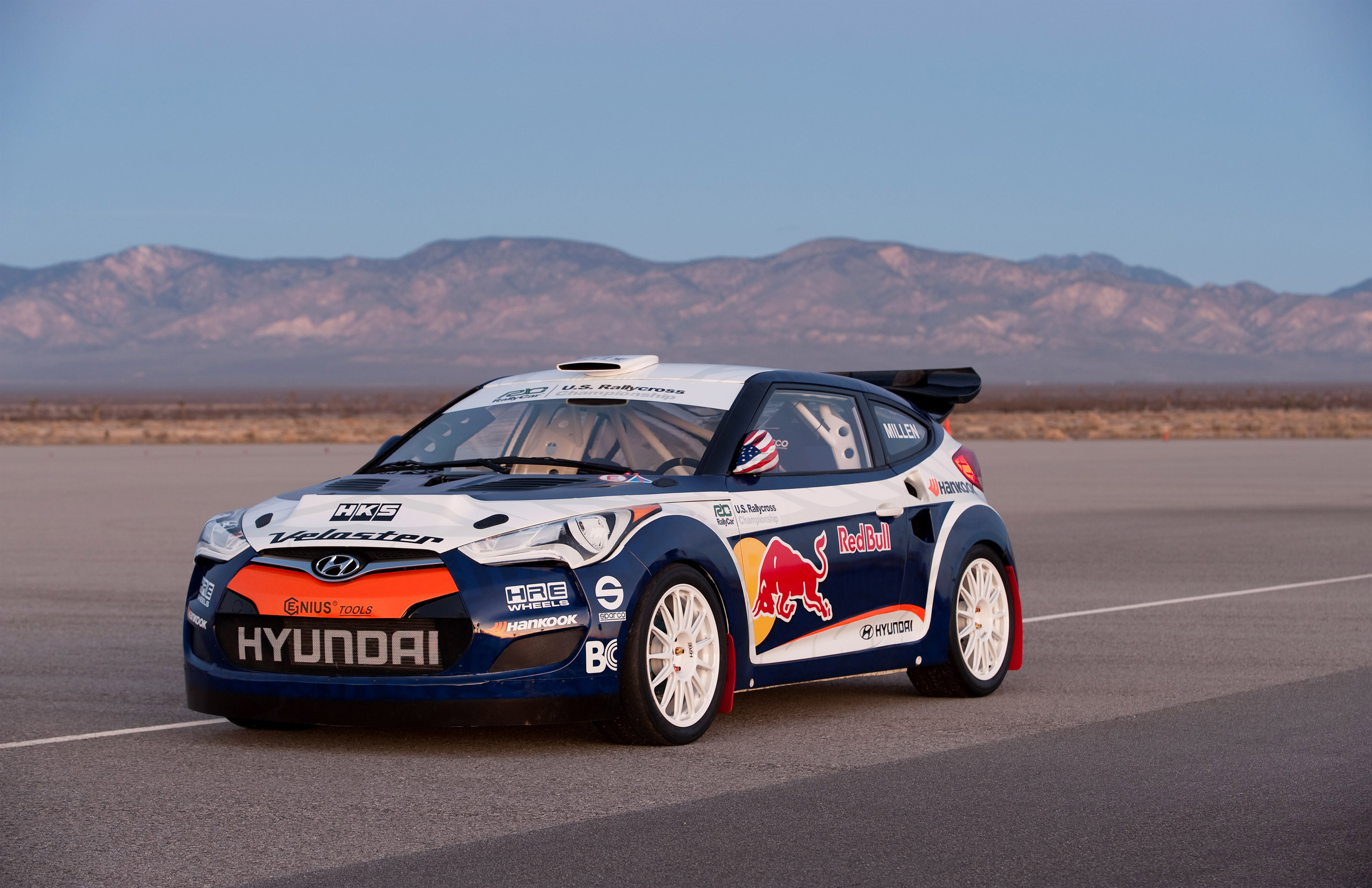 Hyundai Veloster Rally Car photo #1