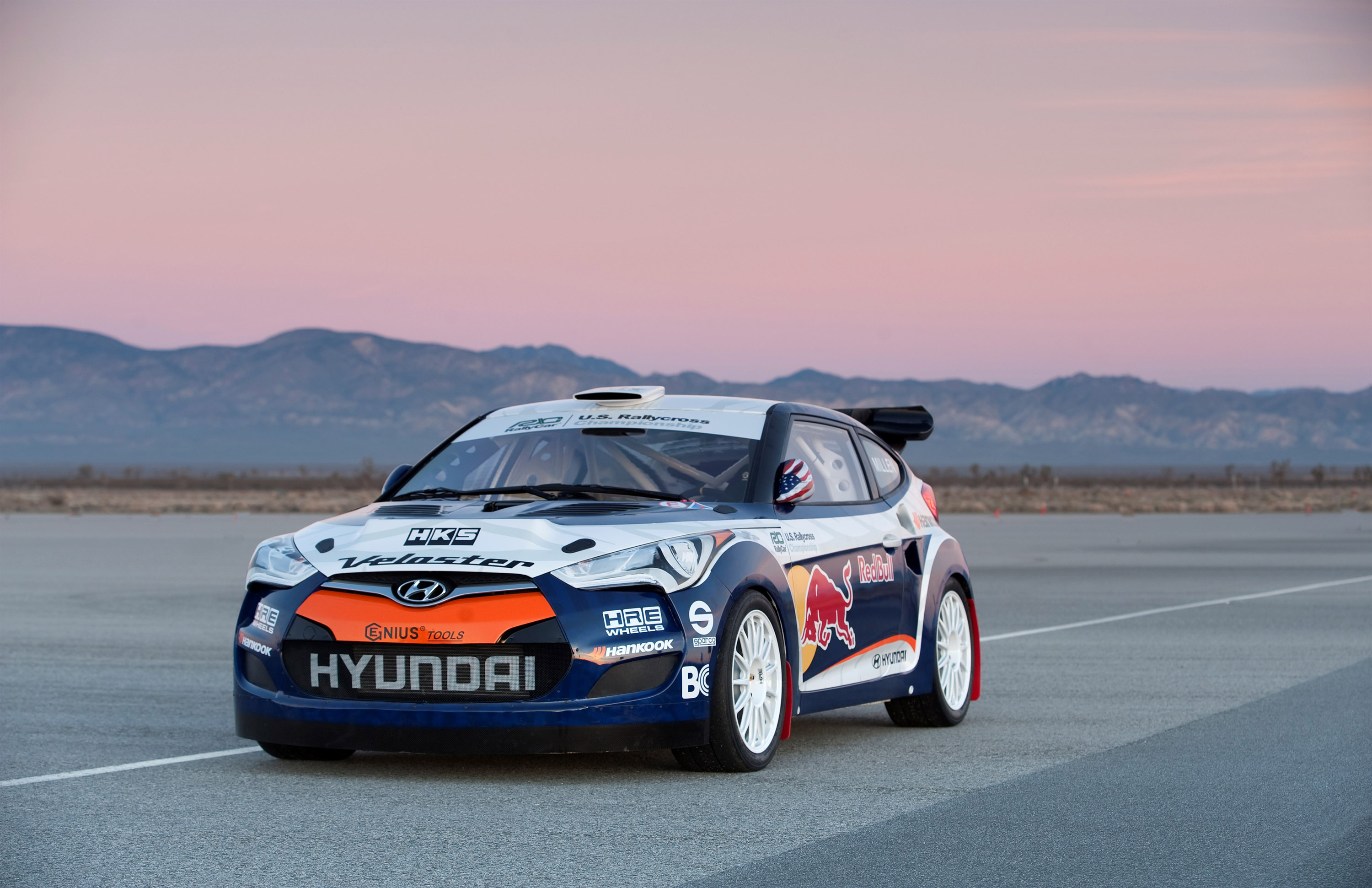 Hyundai Veloster Rally Car photo #2