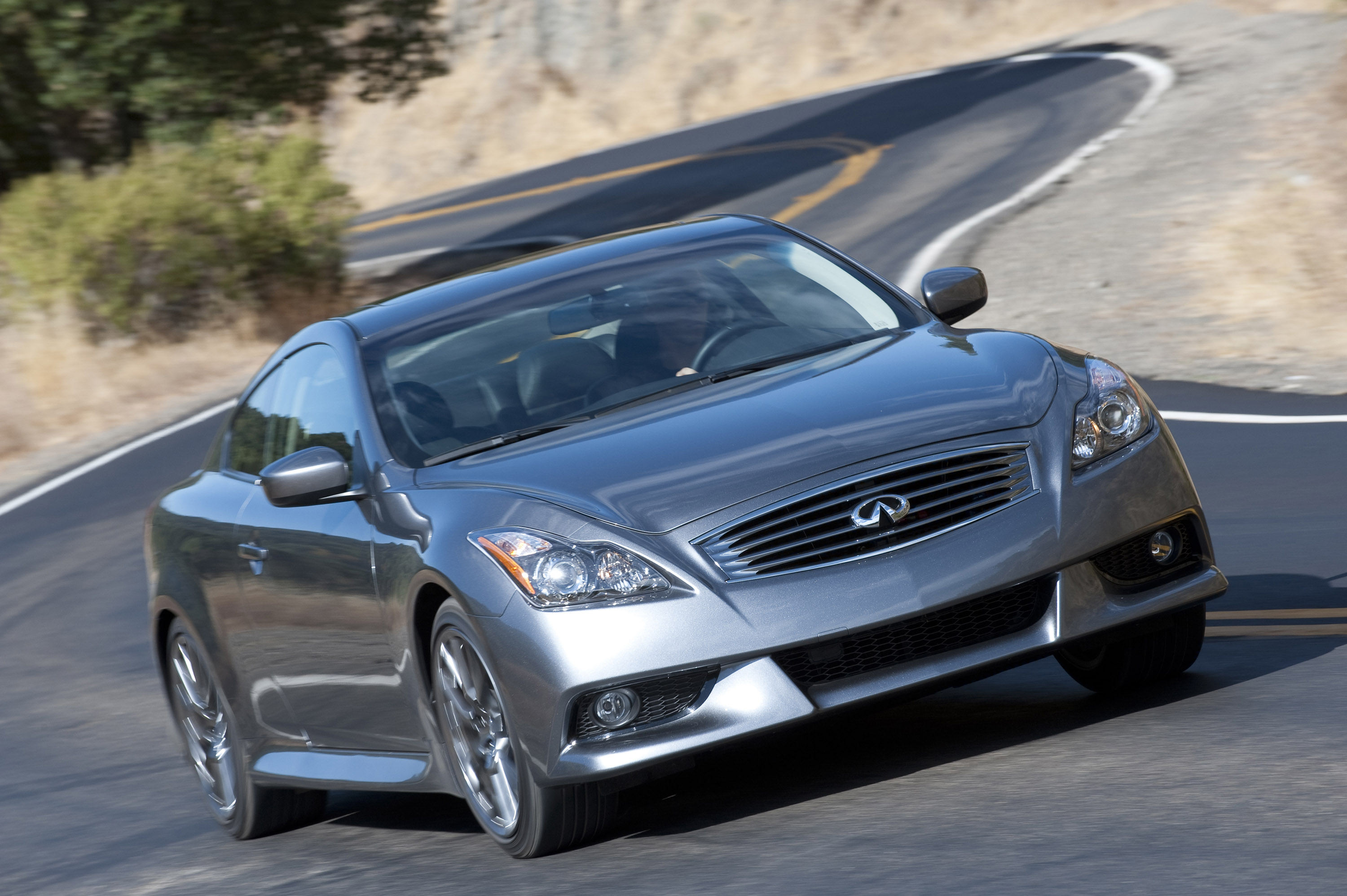 2011 Infiniti IPL G Coupe - HD Pictures @ carsinvasion.com