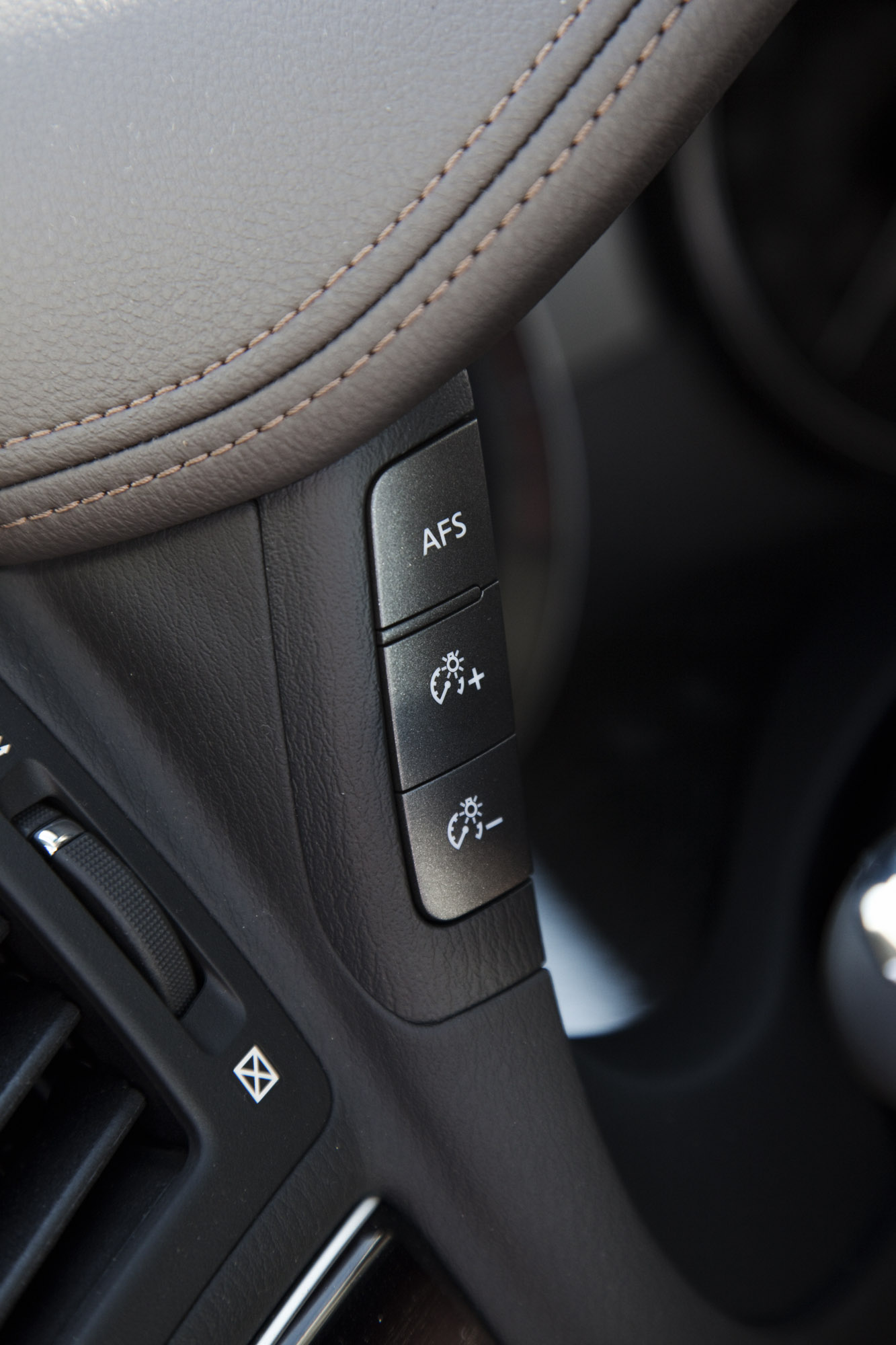 Infiniti M photo #53