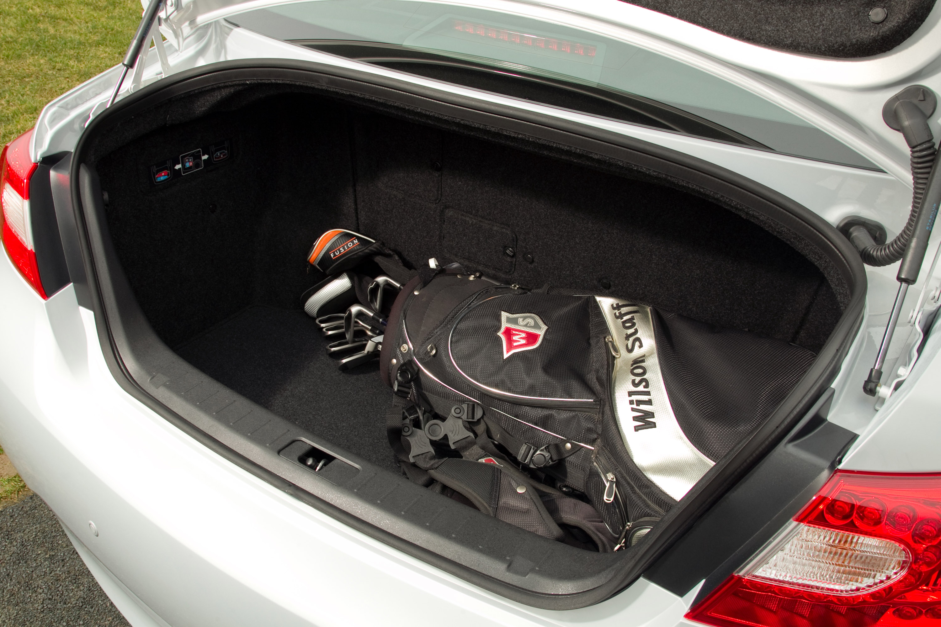 Infiniti M35h photo #21