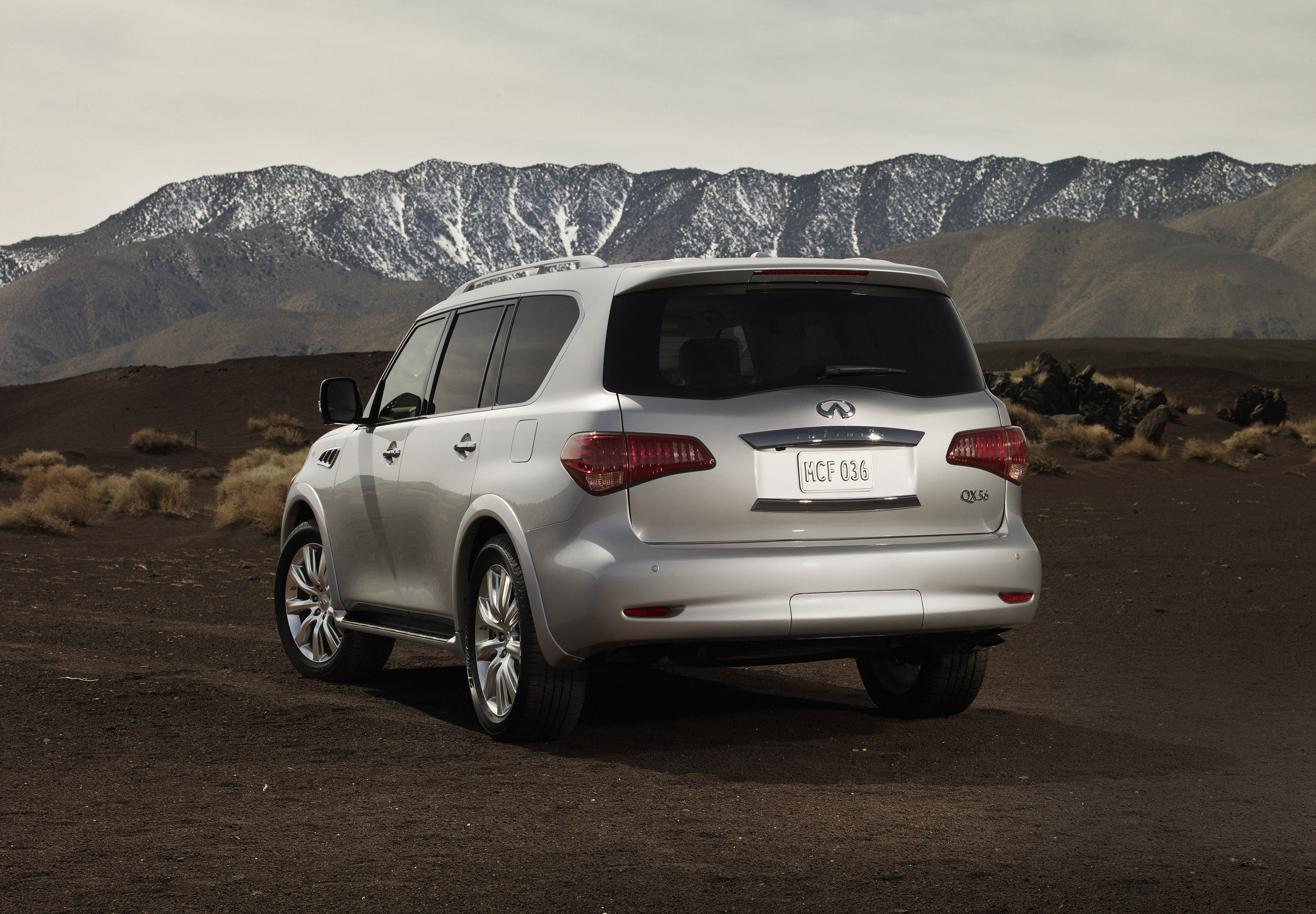 Infiniti QX photo #29