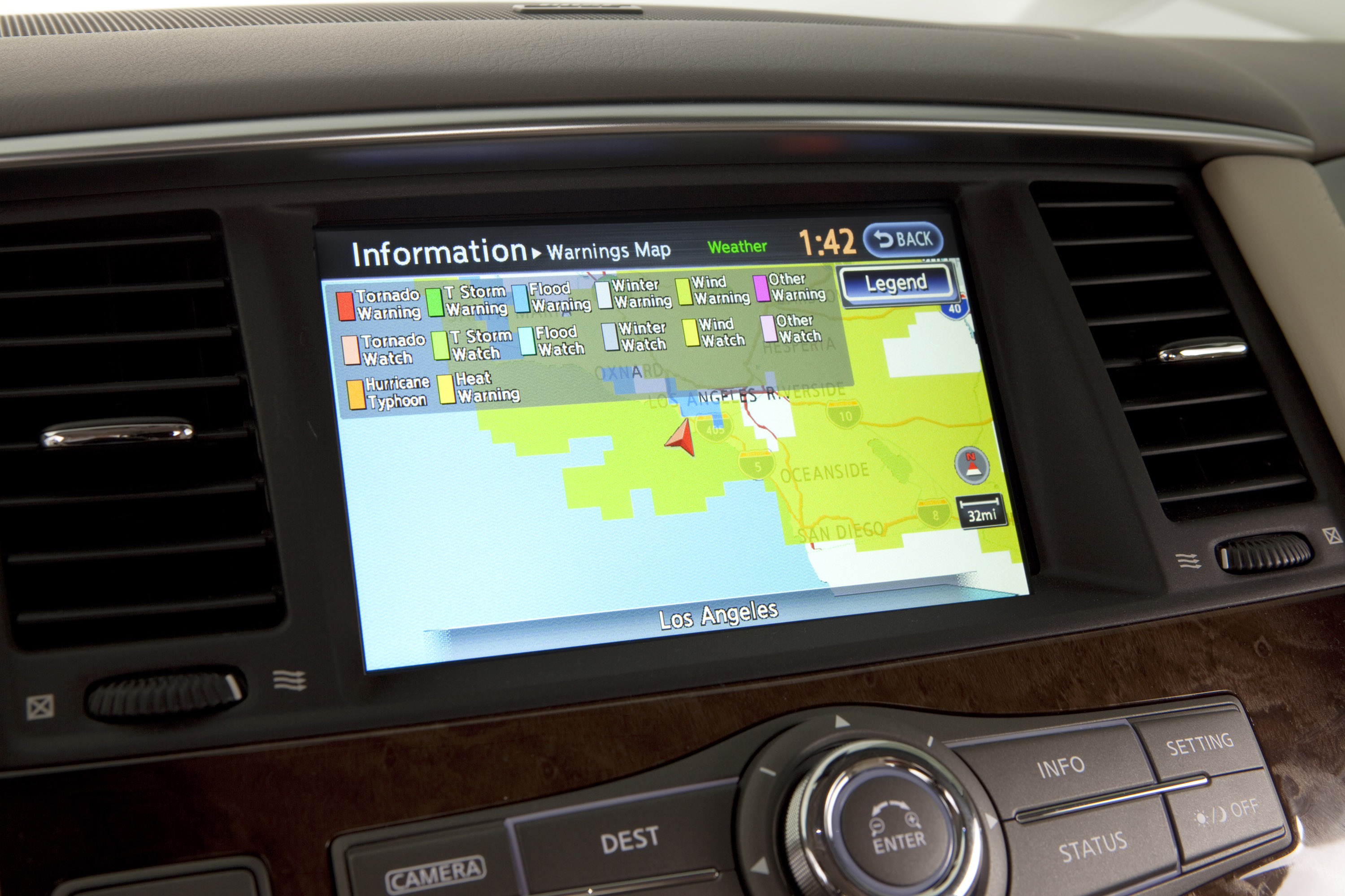 Infiniti QX photo #52