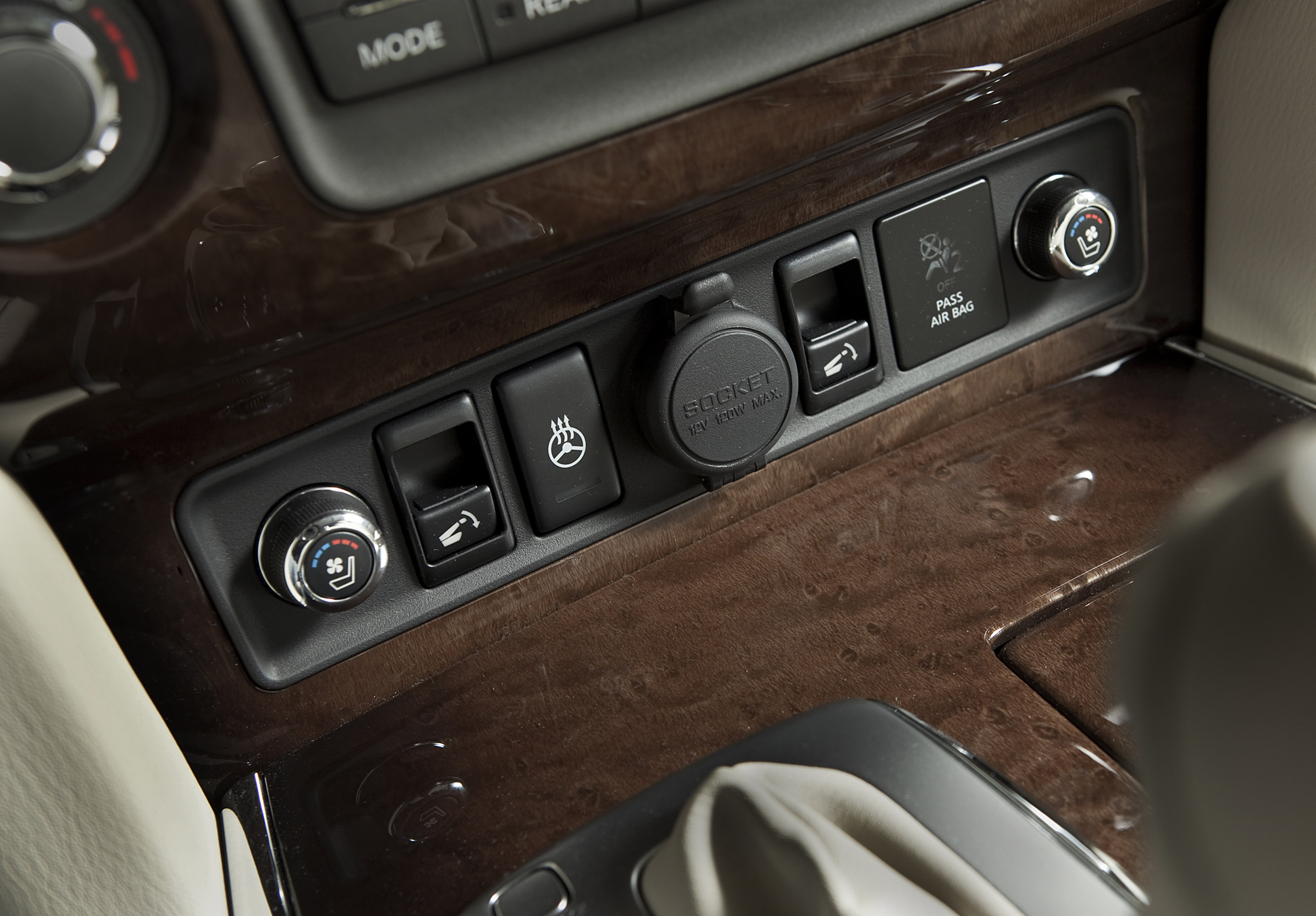 Infiniti QX photo #59