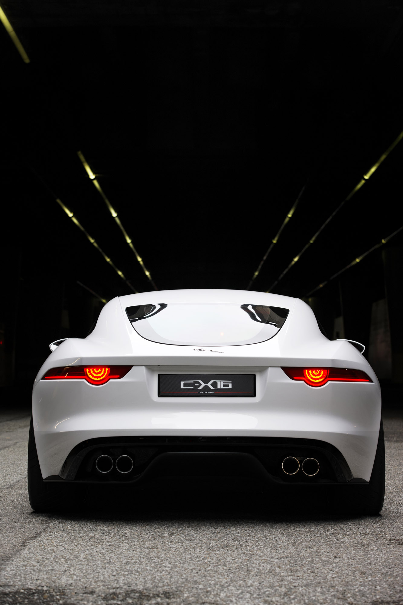 Jaguar C-X16 Concept photo #15