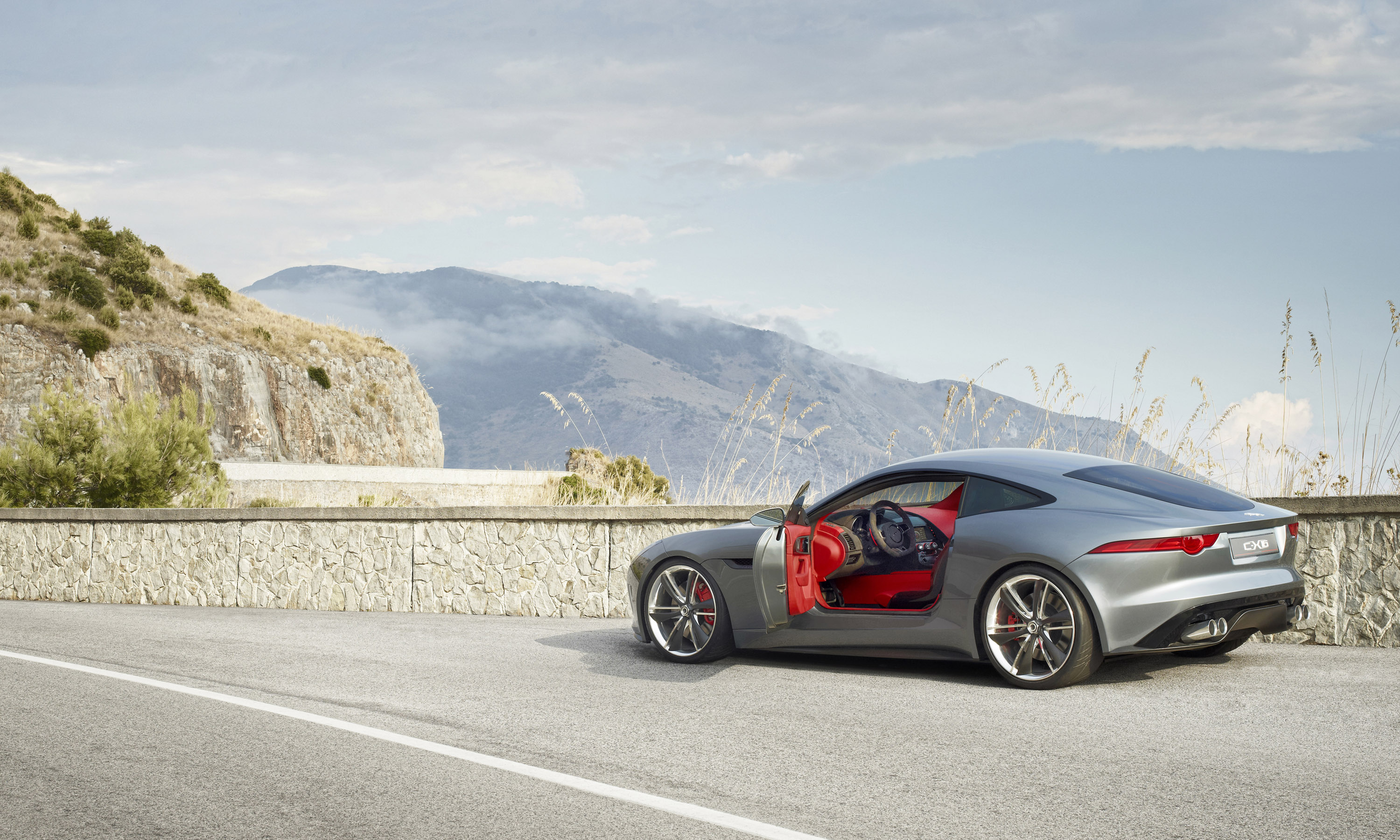 Jaguar C-X16 Concept photo #20