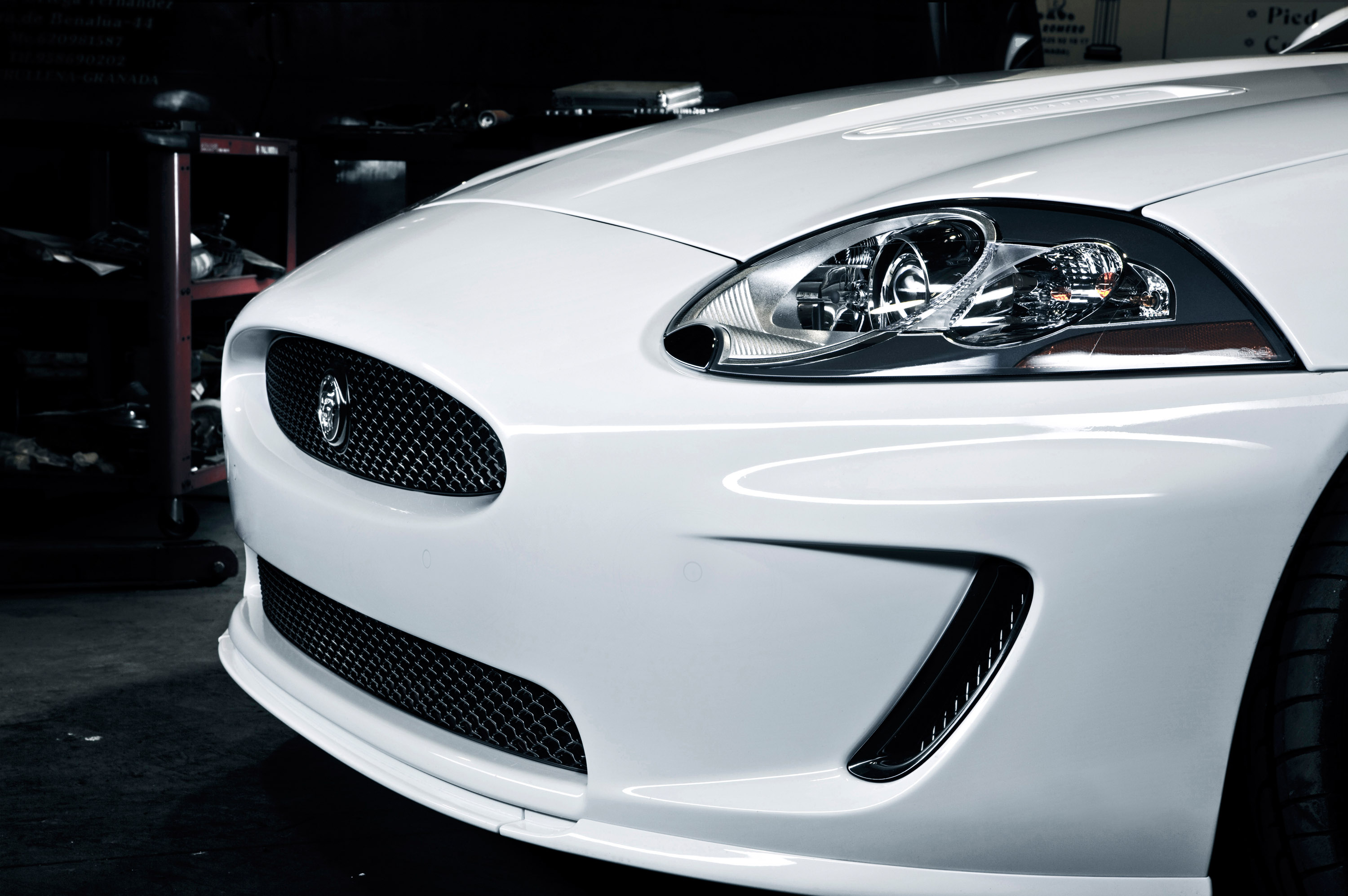 Jaguar XKR photo #21