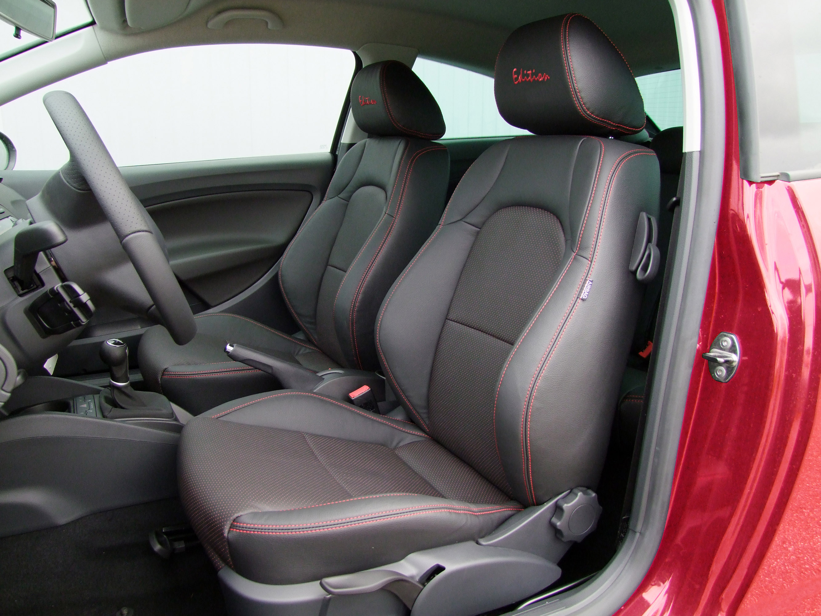 JE DESIGN Seat Ibiza Estate ST photo #9