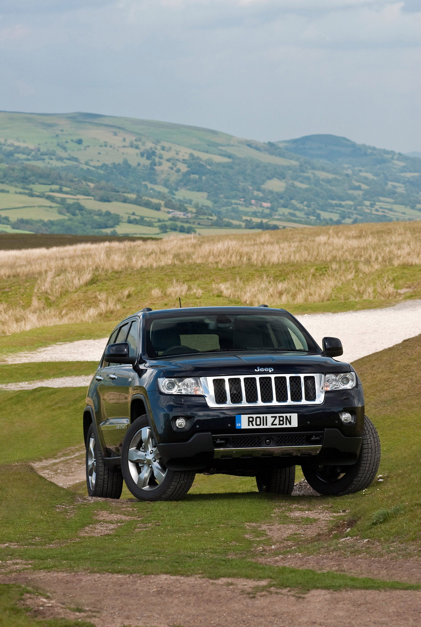 Jeep Grand Cherokee UK Version photo #33