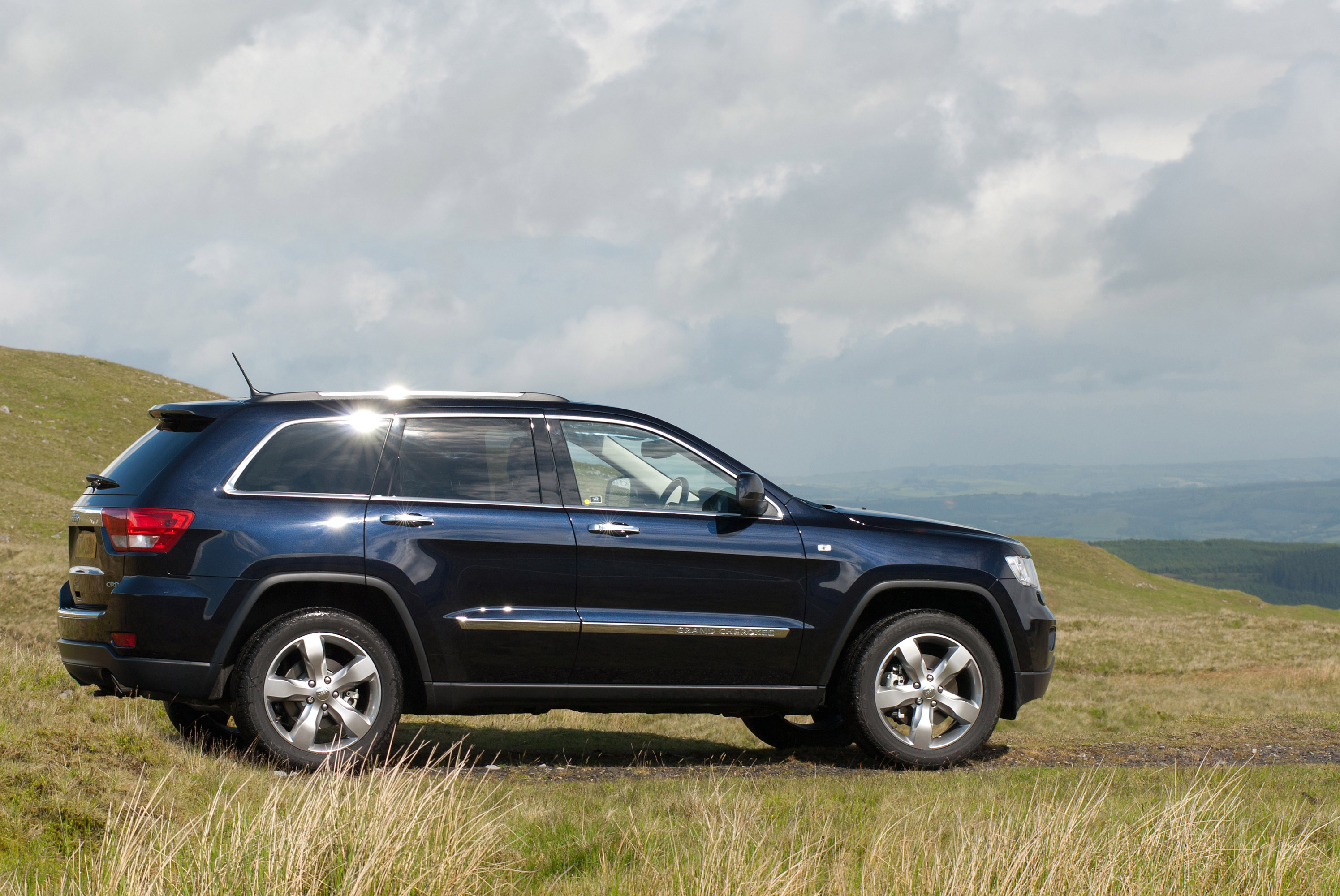 Jeep Grand Cherokee UK Version photo #38