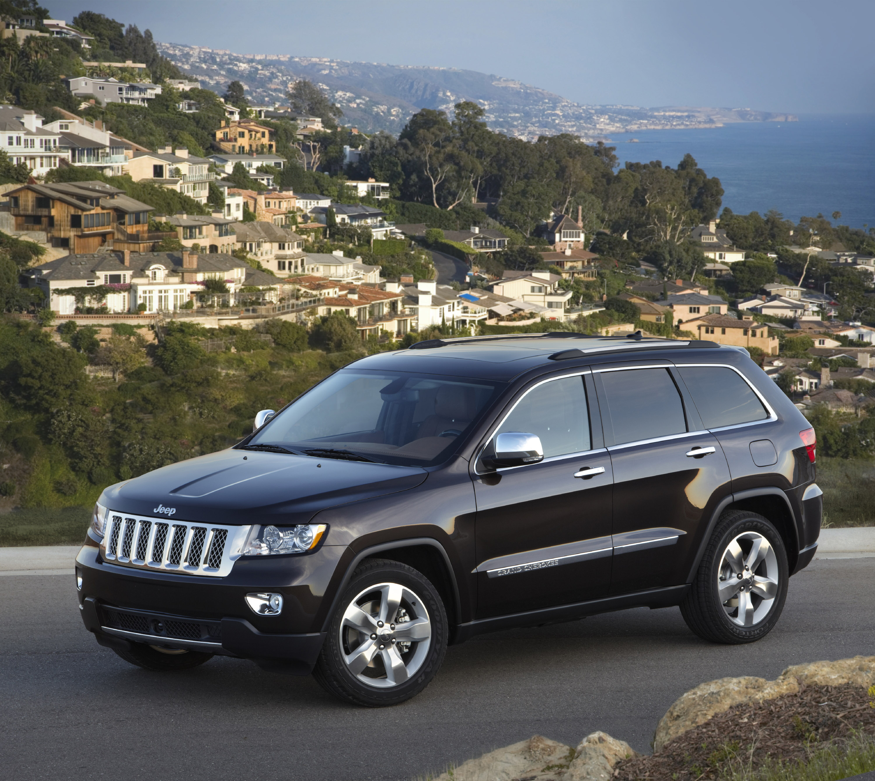 Jeep Grand Cherokee photo #32