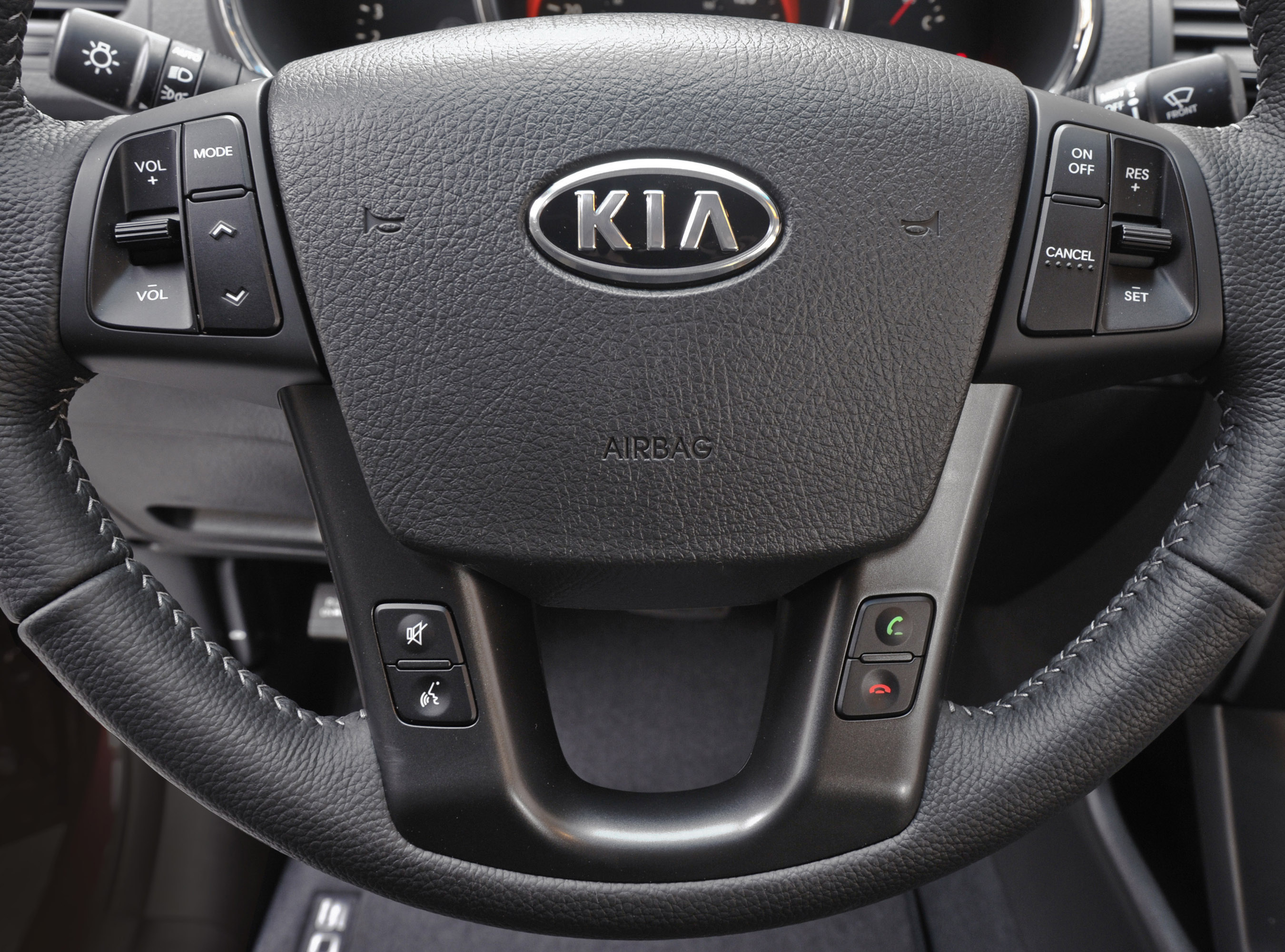 Kia Sorento photo #37