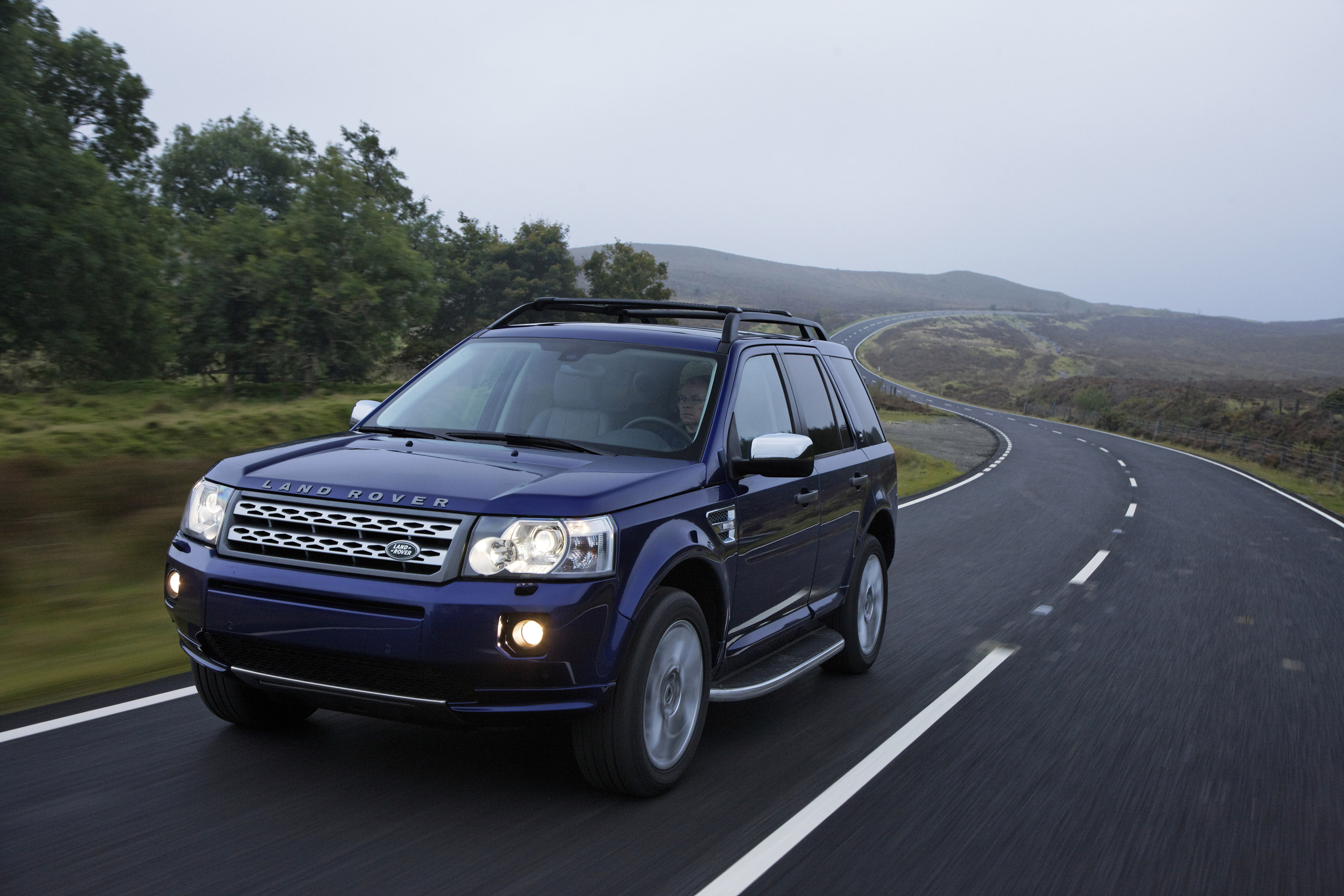 Land Rover Freelander 2 photo #2