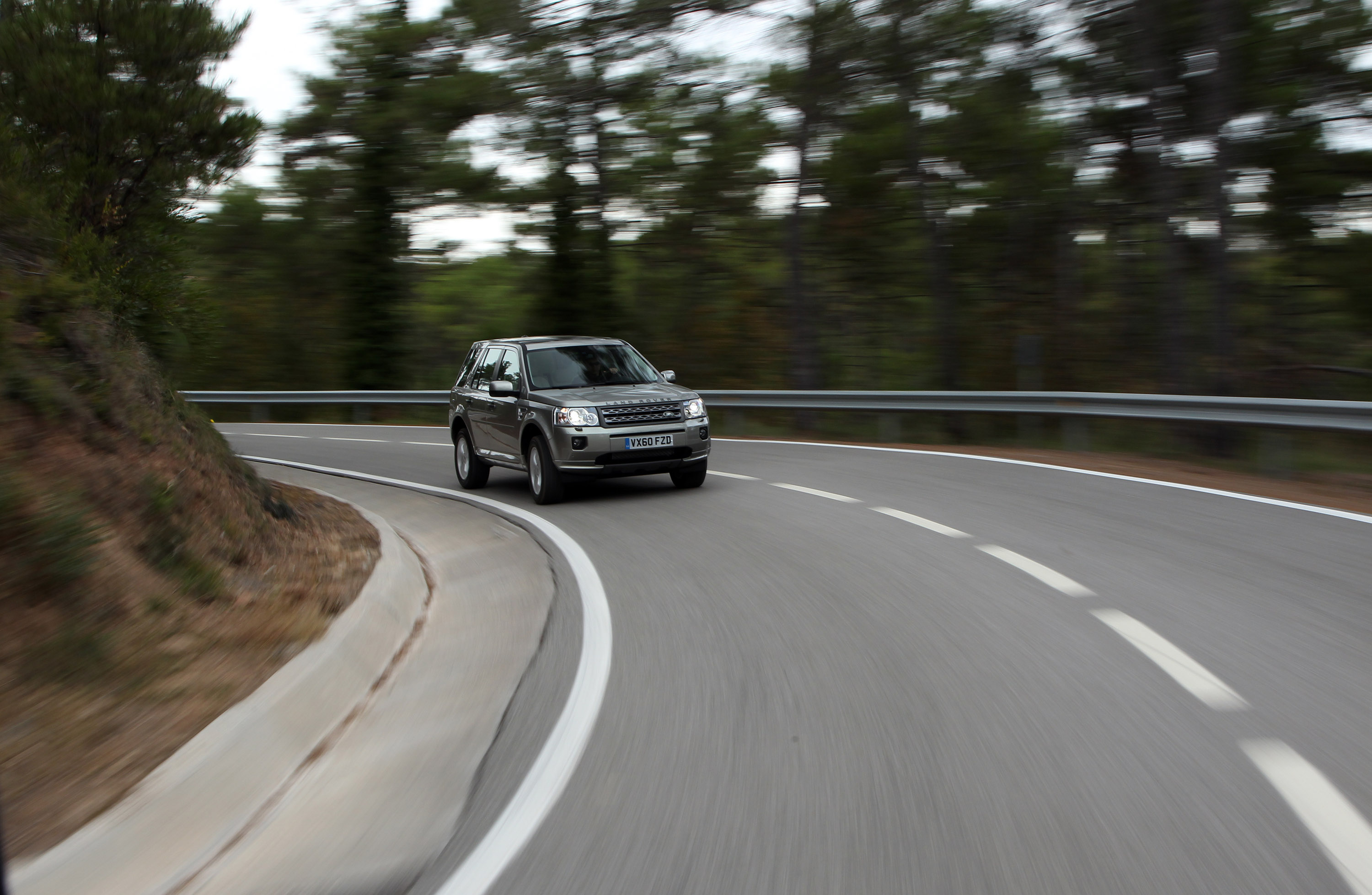 Land Rover Freelander 2 photo #19