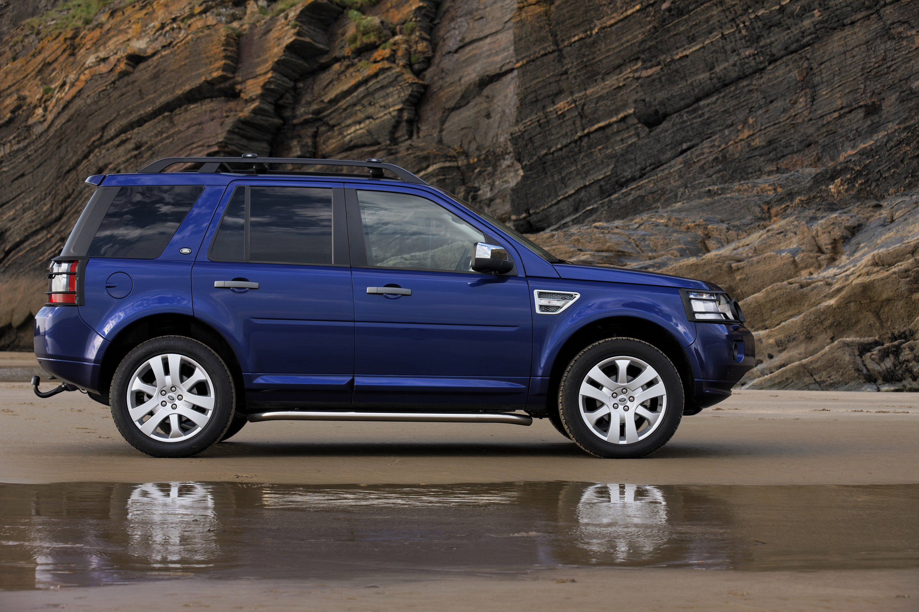 Land Rover Freelander 2 photo #24