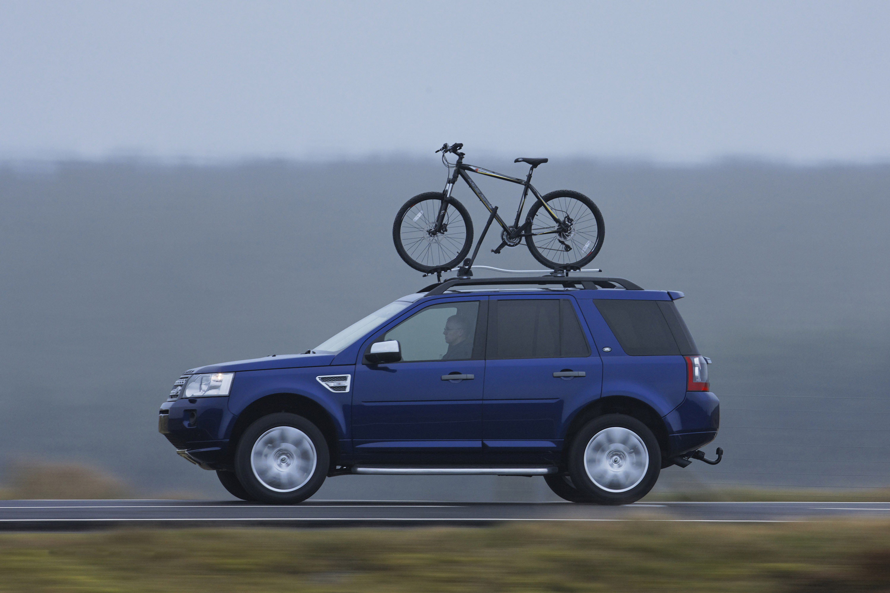 Land Rover Freelander 2 photo #28