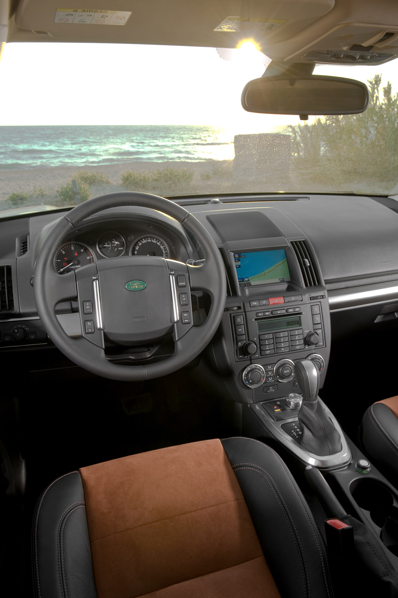 Land Rover Freelander 2 photo #58