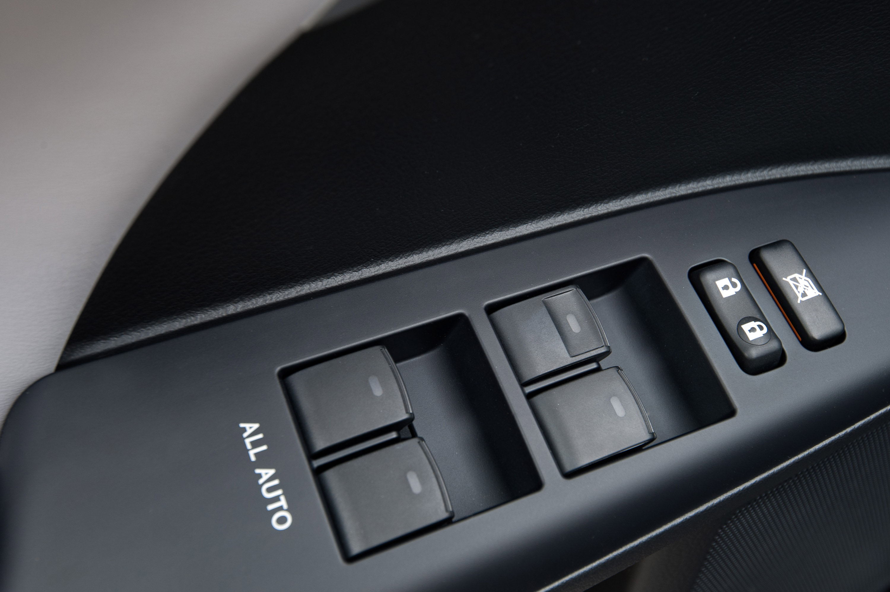 Lexus CT 200h photo #26