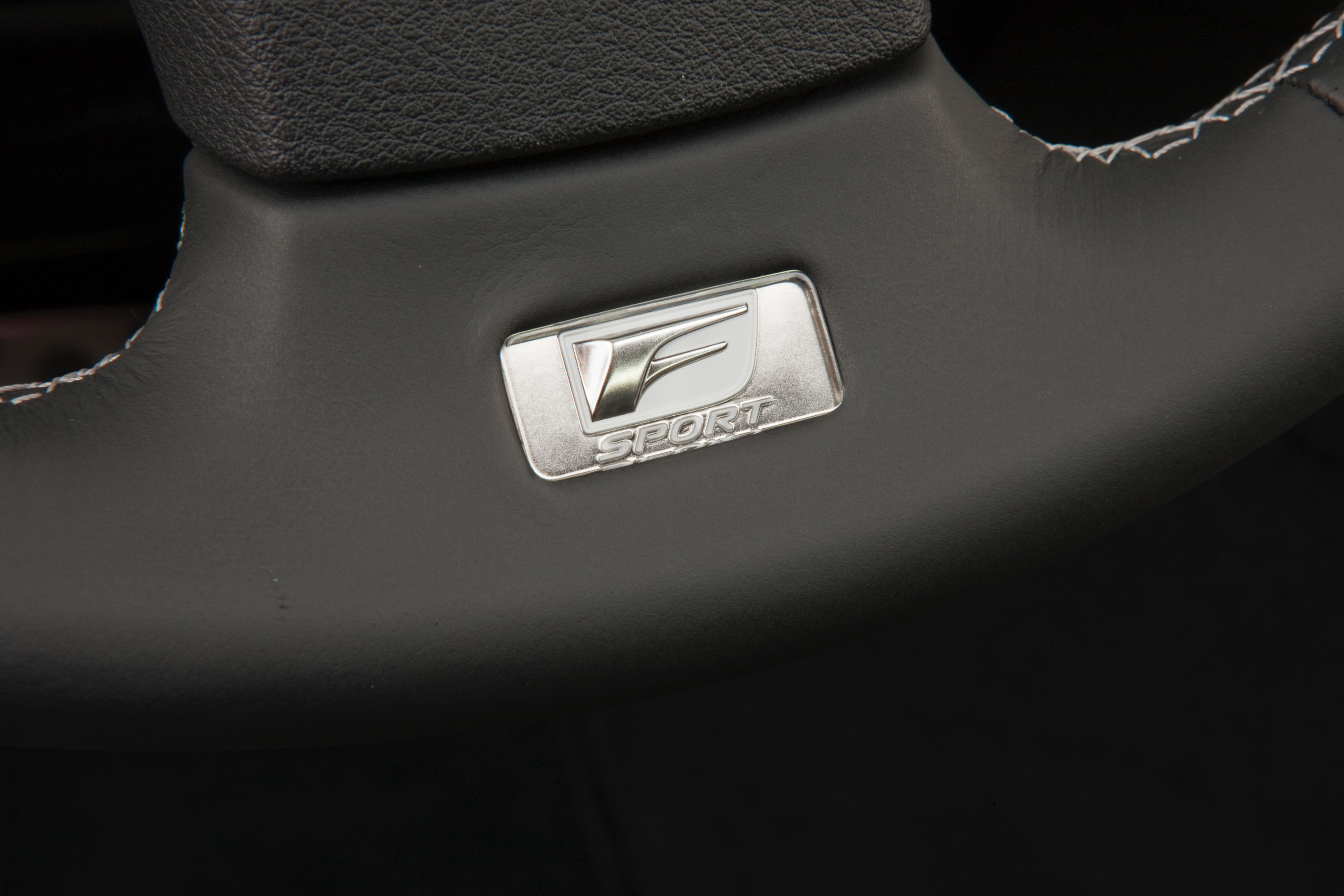 Lexus IS 350 F Sport photo #16