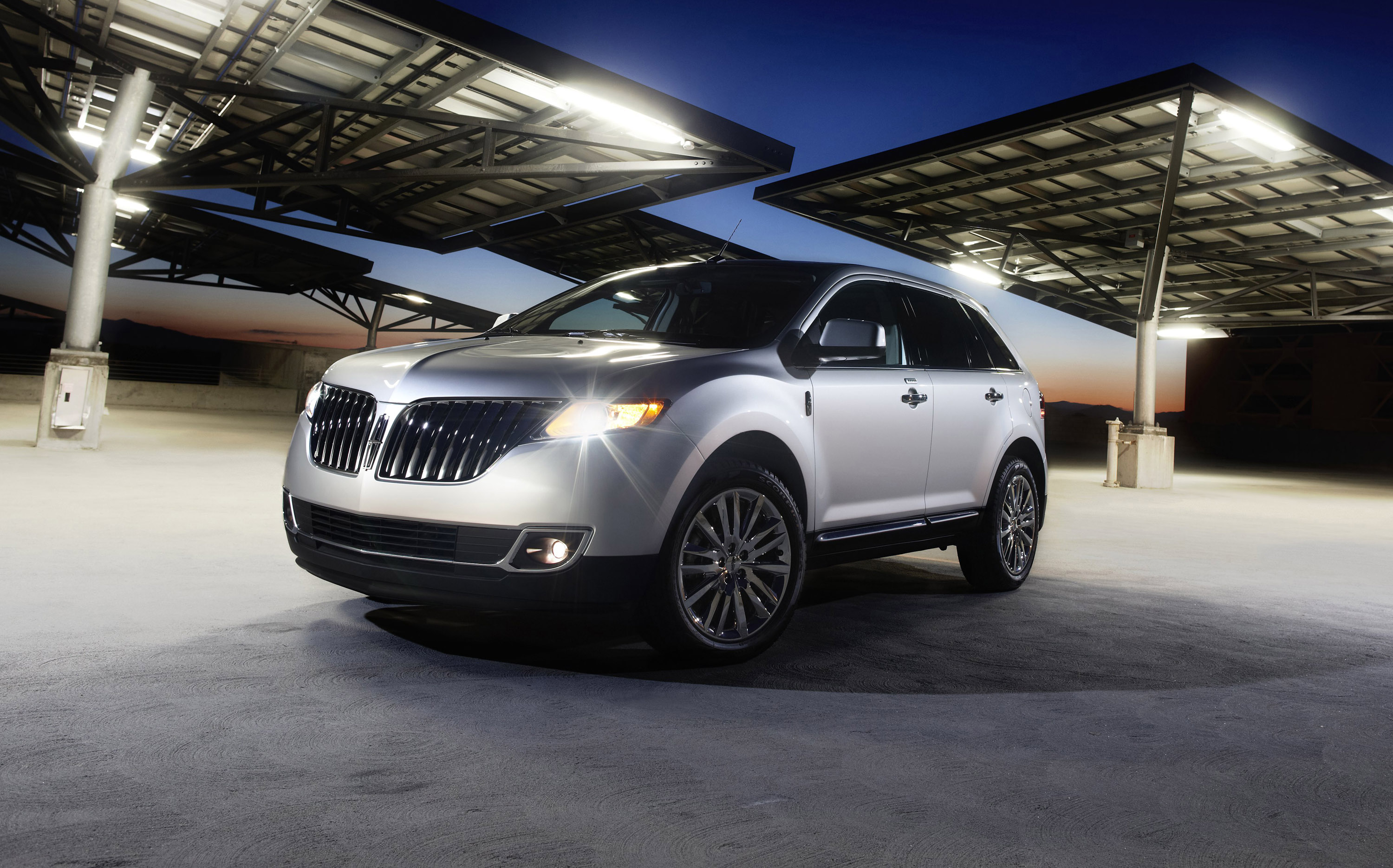 Lincoln MKX photo #3