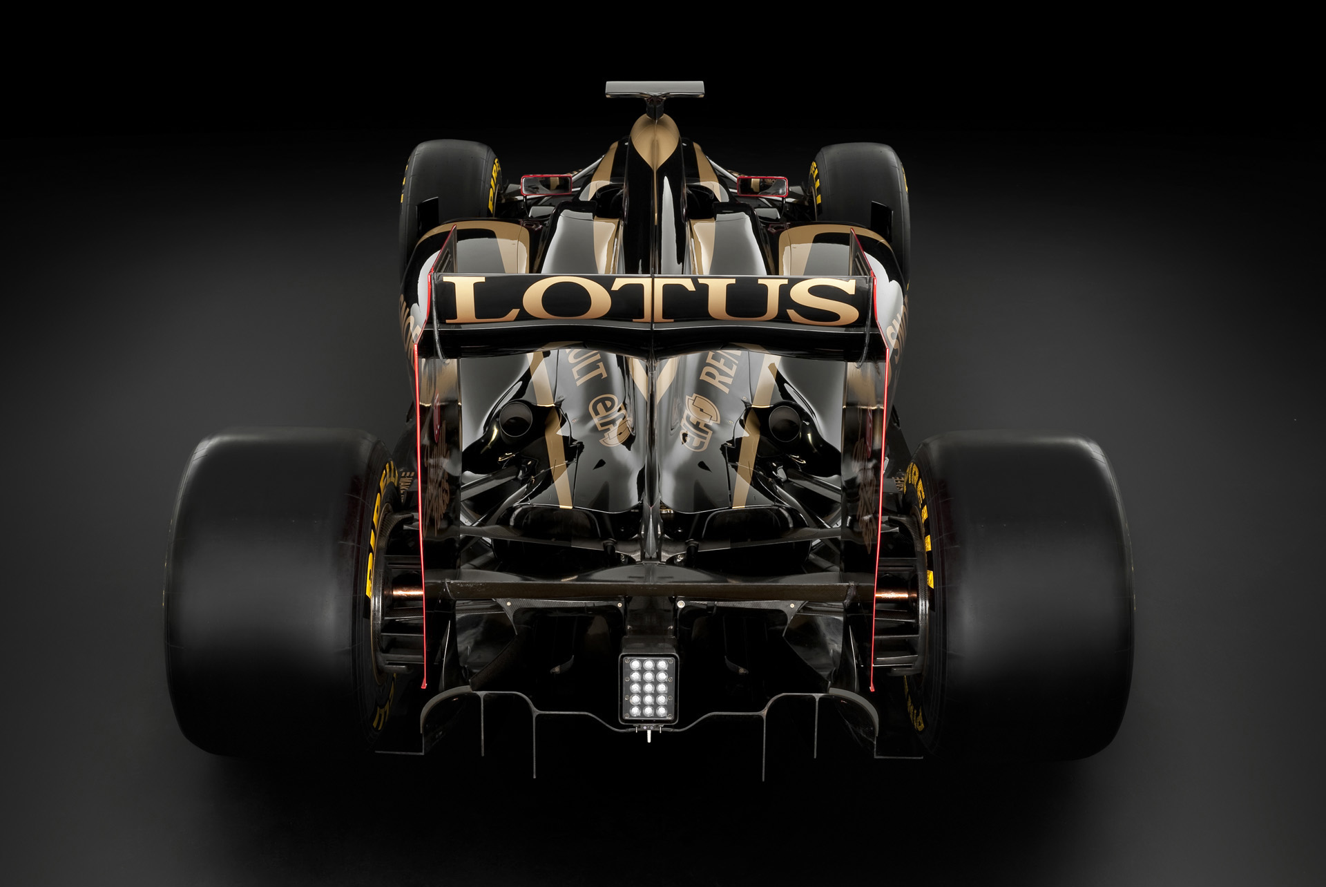 Lotus Renault GP Car photo #8
