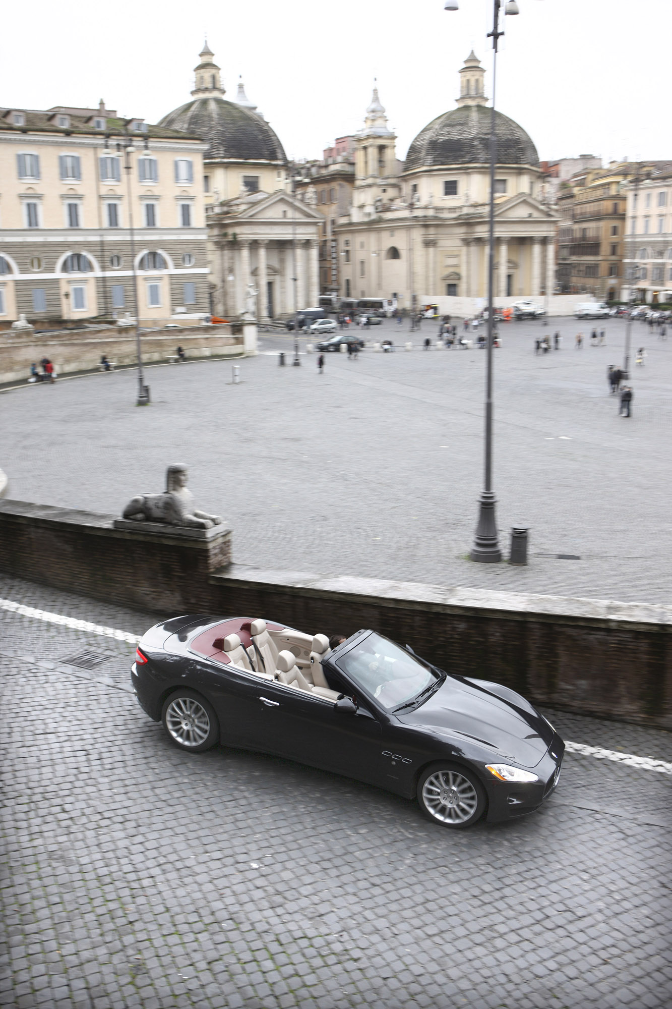 Maserati GranCabrio photo #18