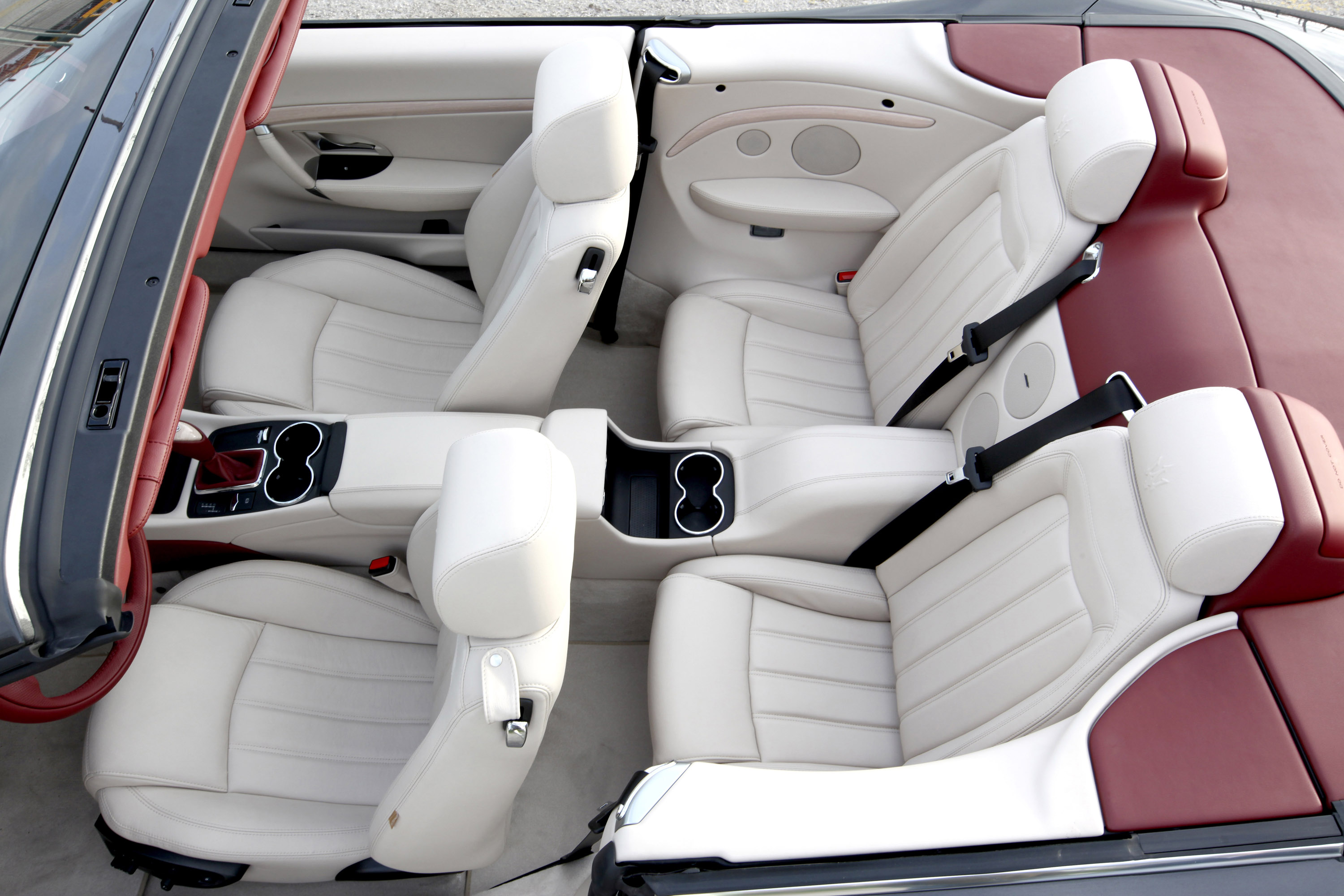 Maserati GranCabrio photo #51