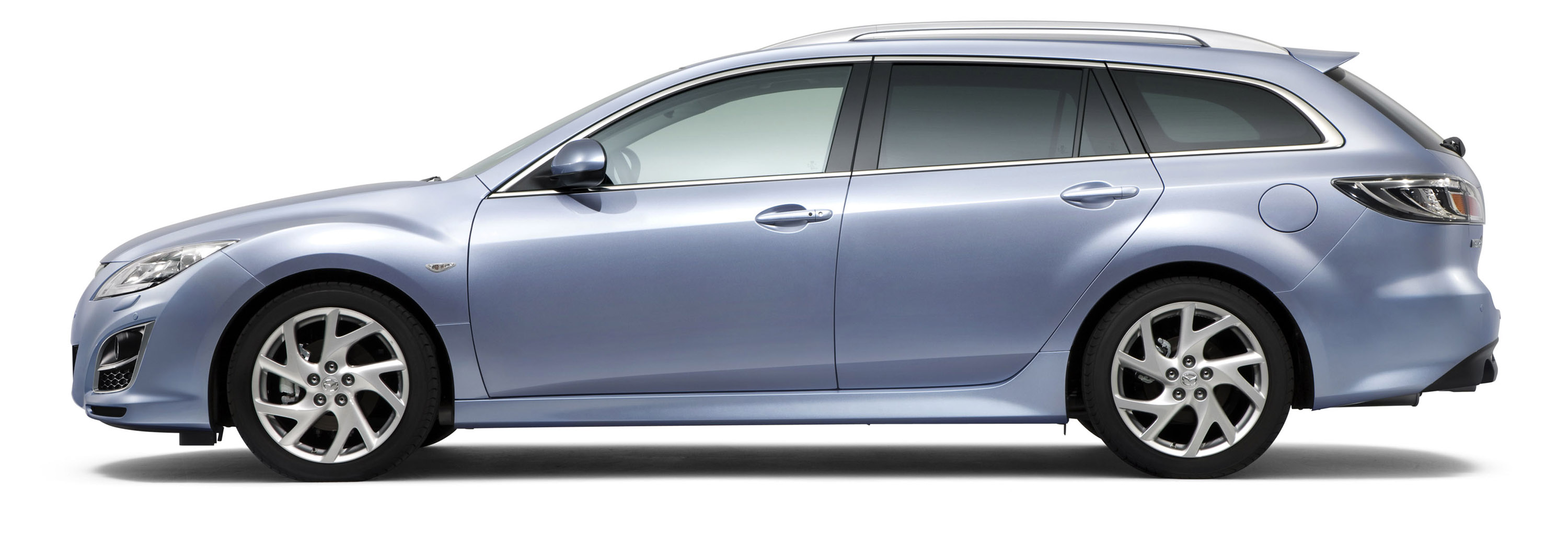 Mazda 6 Wagon photo #21