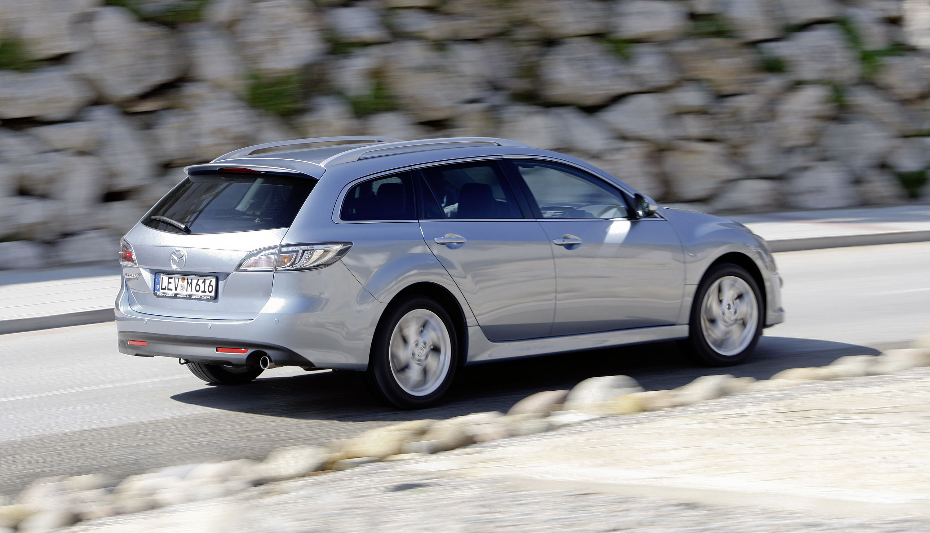 Mazda 6 Wagon photo #44