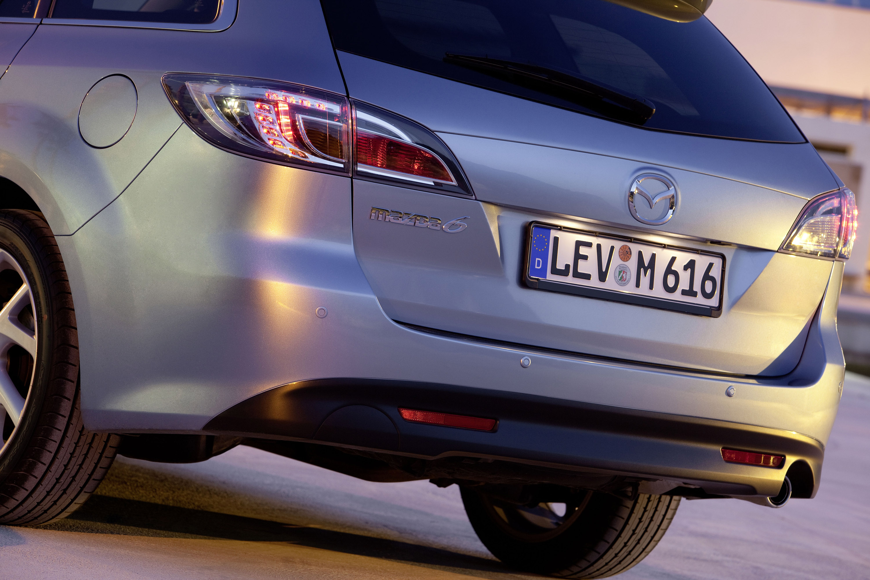 Mazda 6 Wagon photo #51