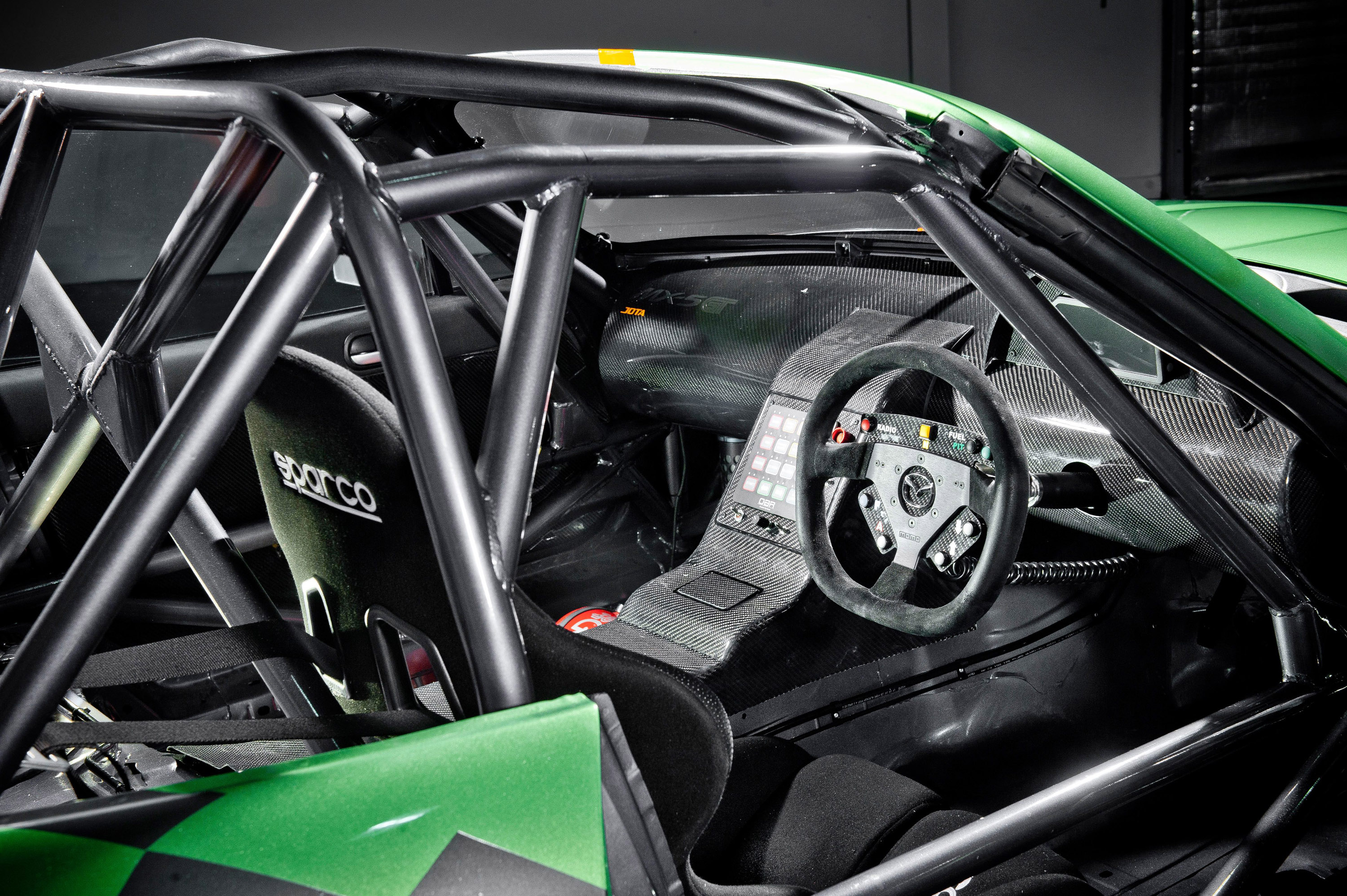 Mazda MX-5 GT Race Car photo #3