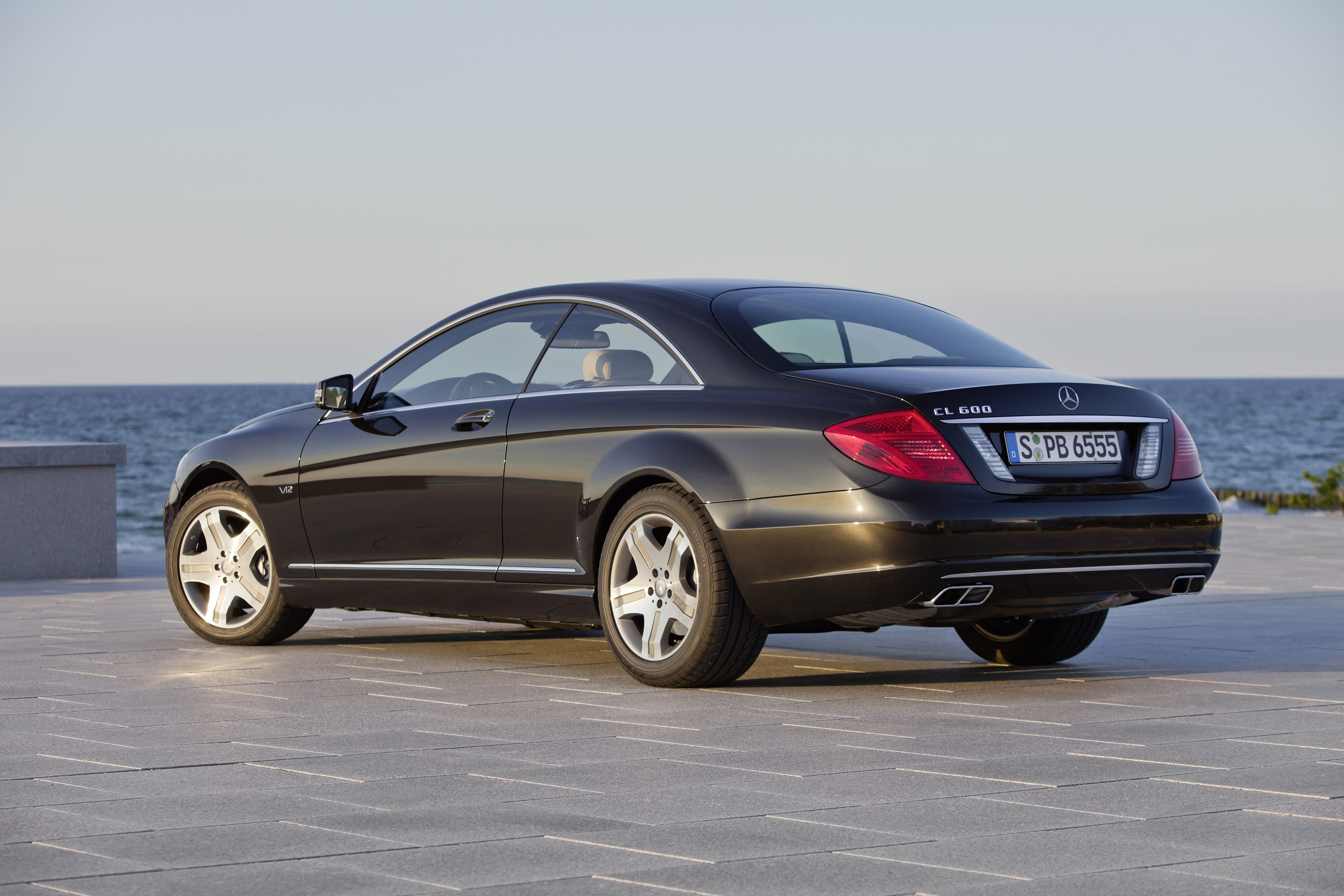 Mercedes-Benz CL-Class photo #27