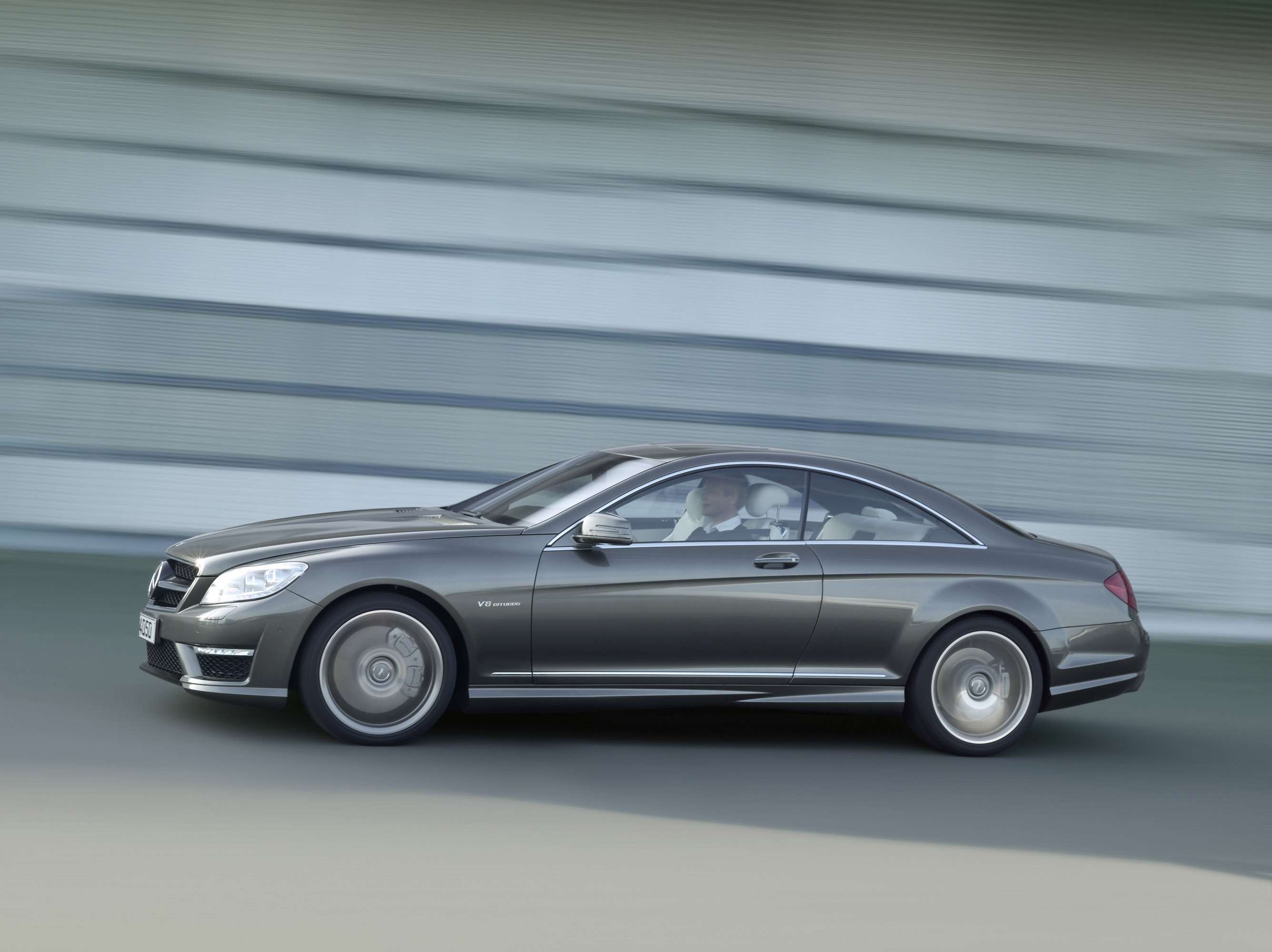 Mercedes-Benz CL63 AMG photo #16